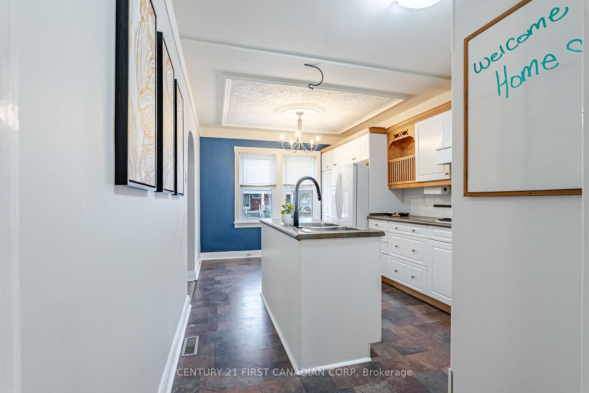 108 Myrtle Street photo 17