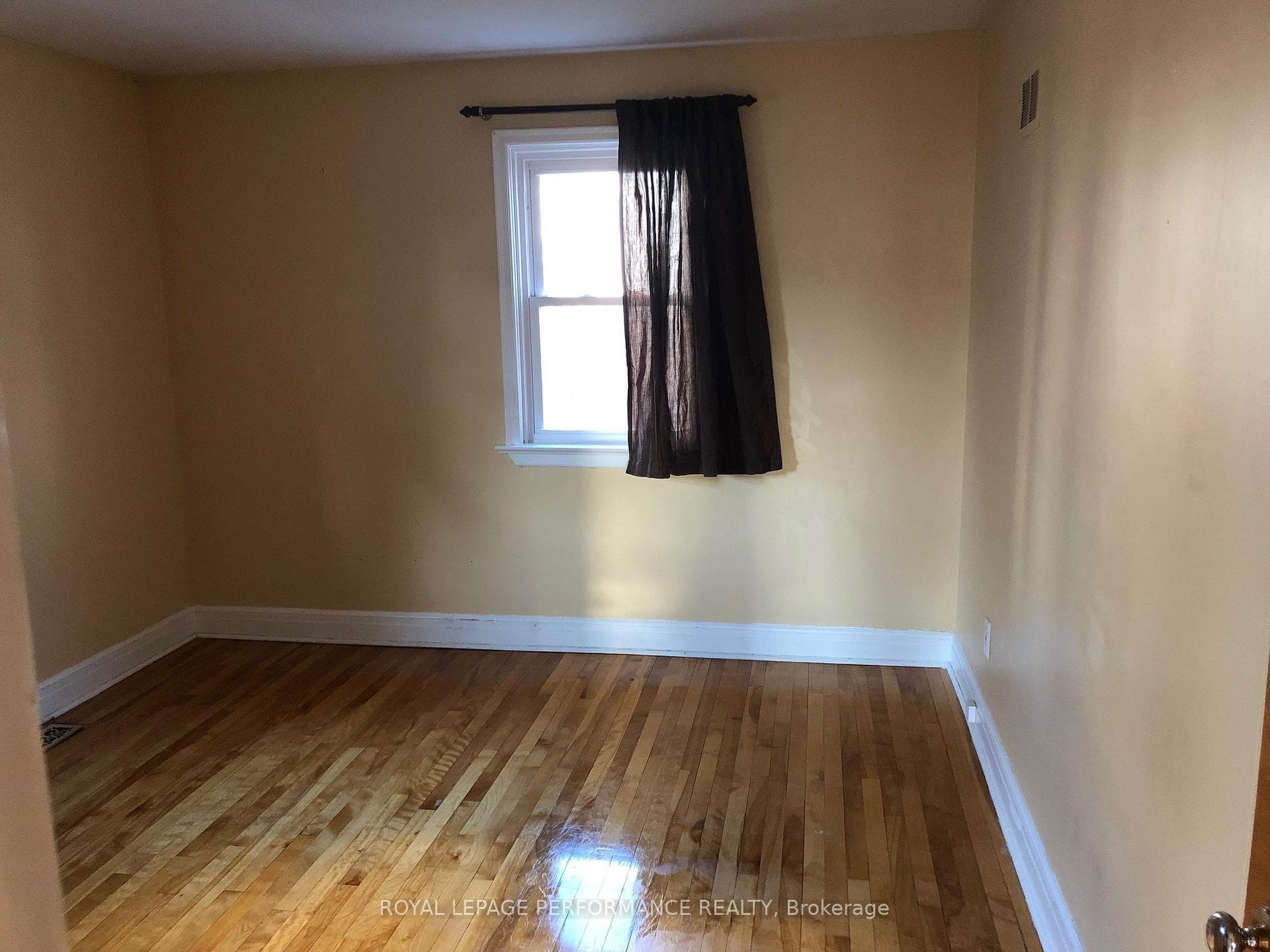 1125 Rockingham Avenue photo 17