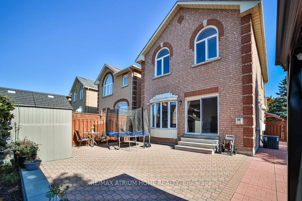 92 Milliken Meadows Drive photo 35