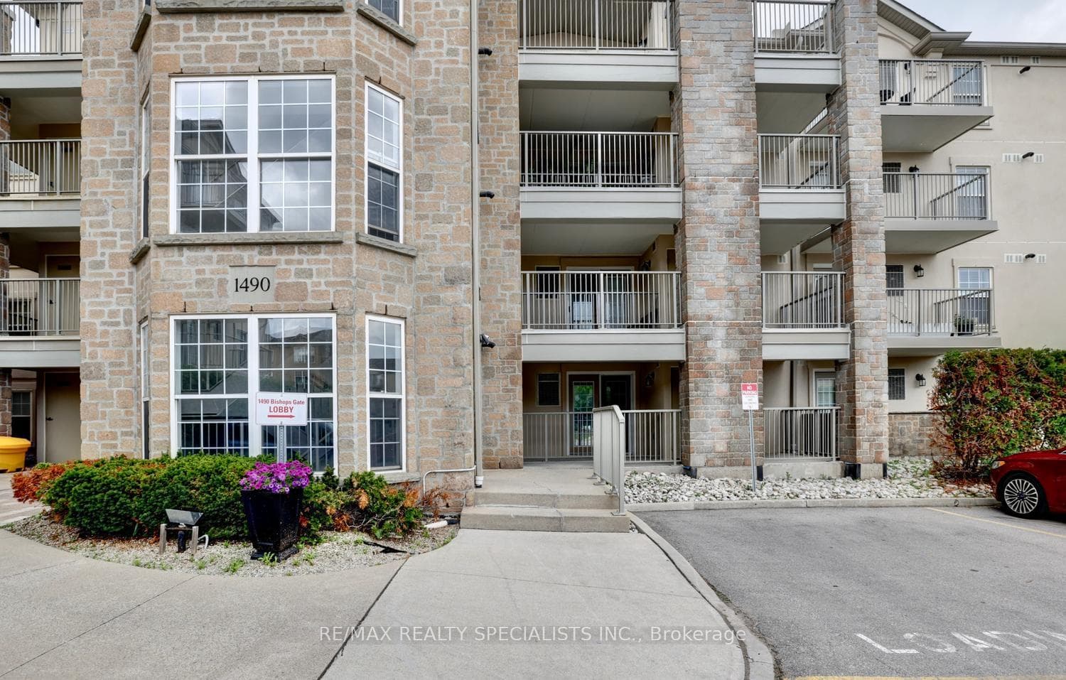 1490 Bishops Gate Unit 107 photo 1