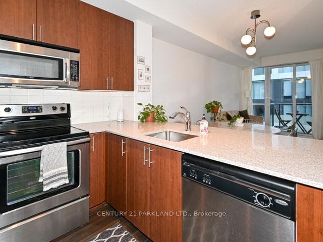 560 Front Street Unit 1003 photo 2