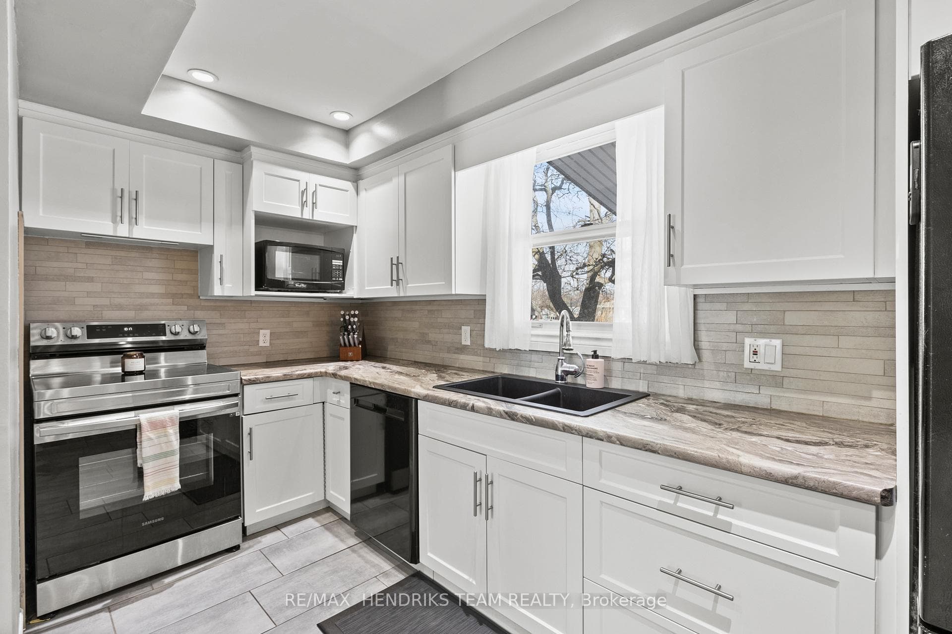 19 Cedardale Avenue photo 14