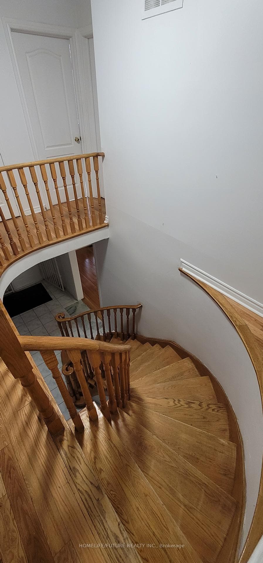 24 Hoake Road Unit Main photo 17