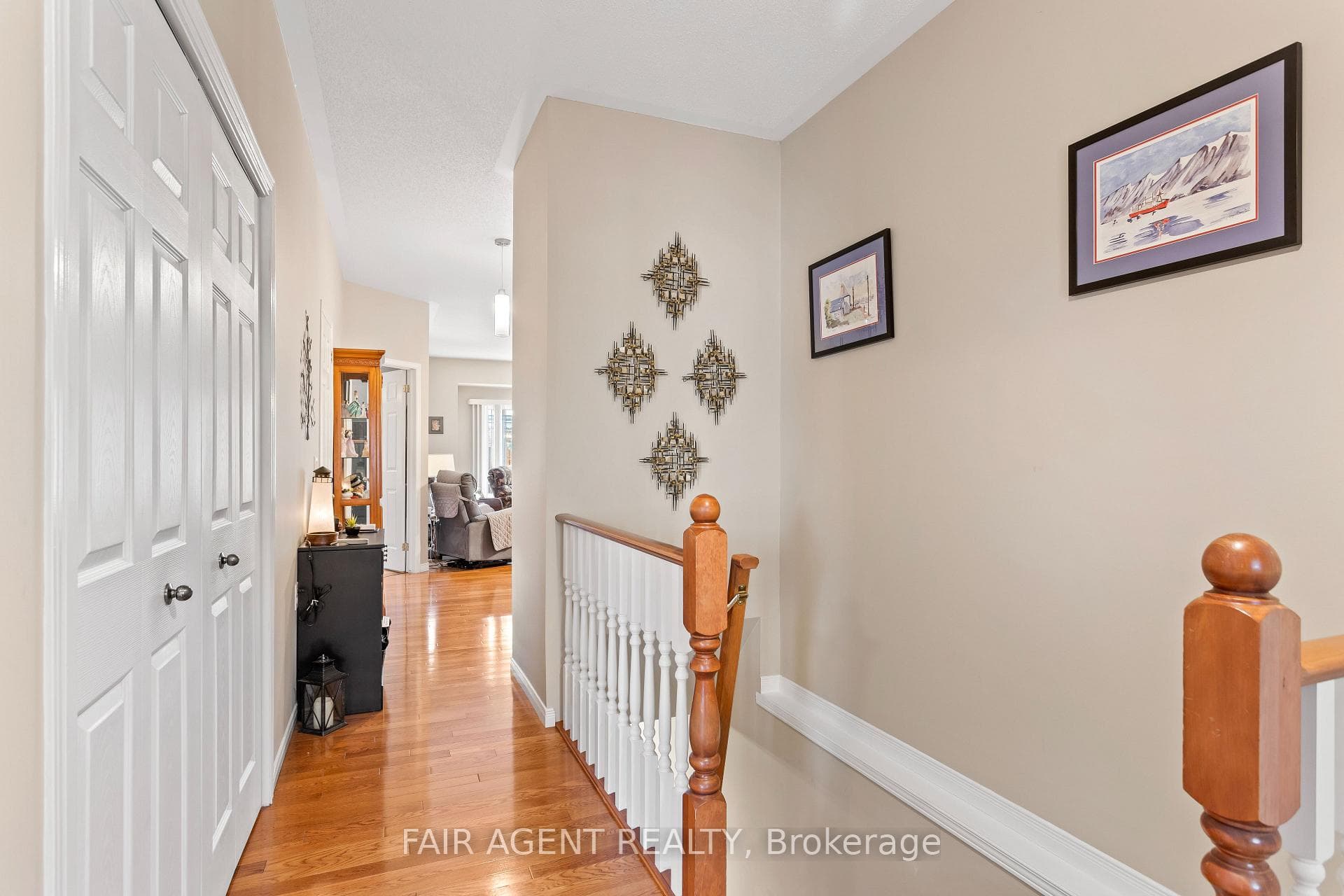 1555 HIGHBURY Avenue Unit 35 photo 7