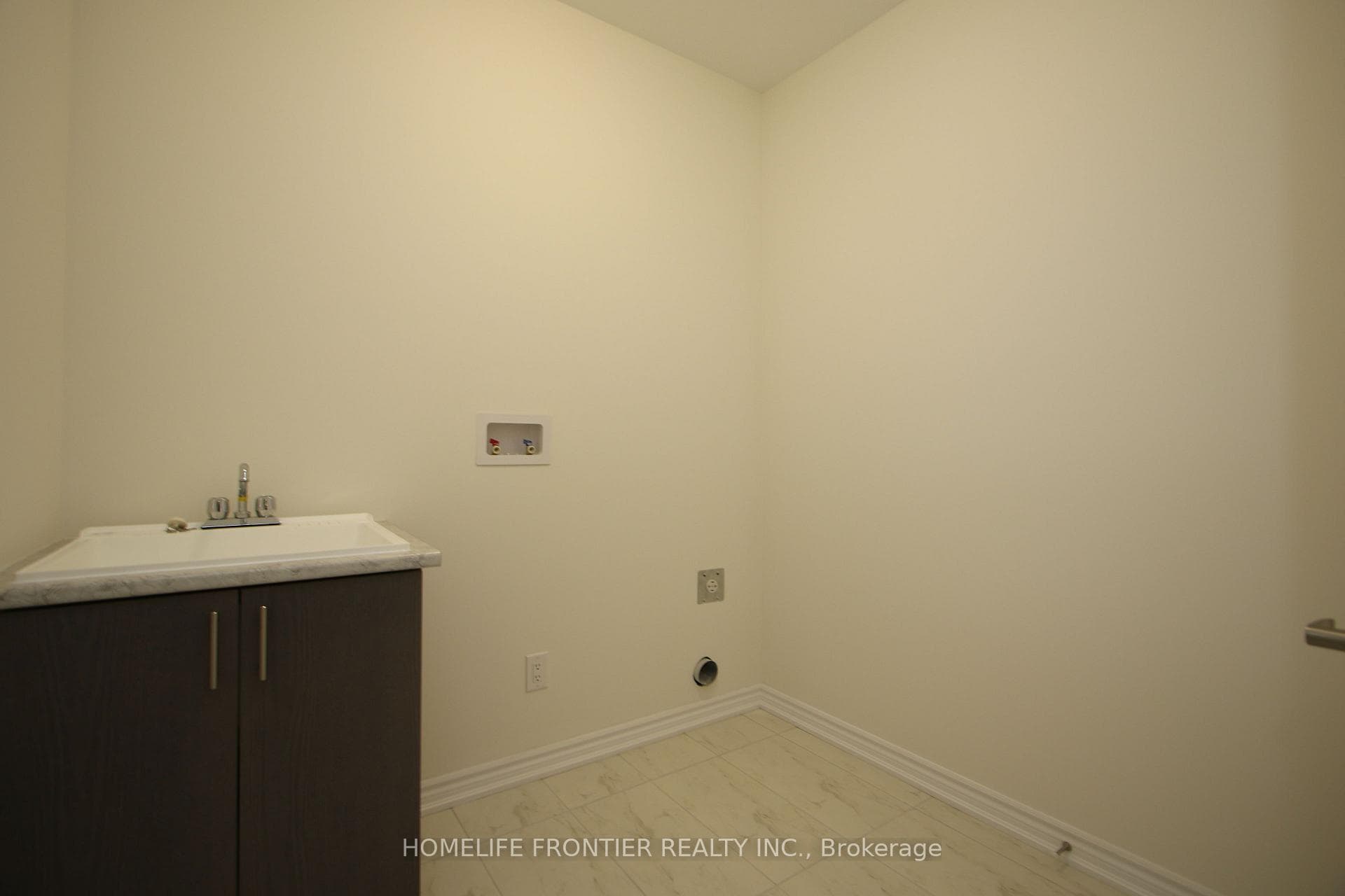 214 Ramblewood Road photo 14