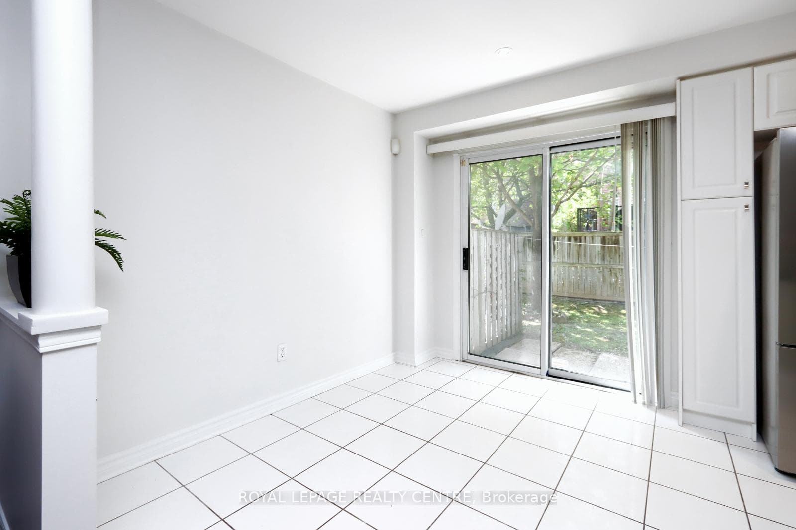 5525 Palmerston Crescent Unit 44 photo 9