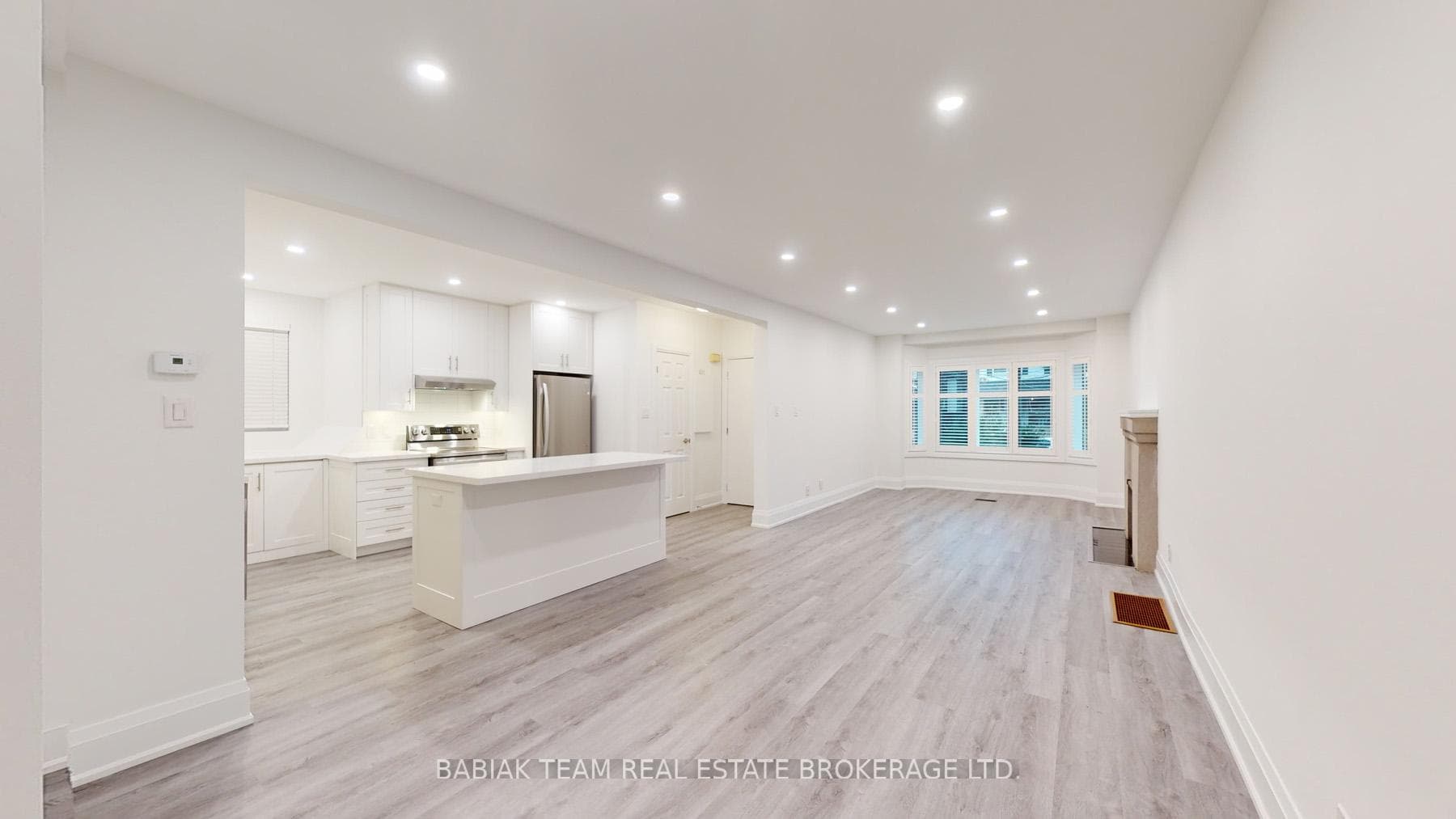 19 Grassmere Road Unit Main photo 11
