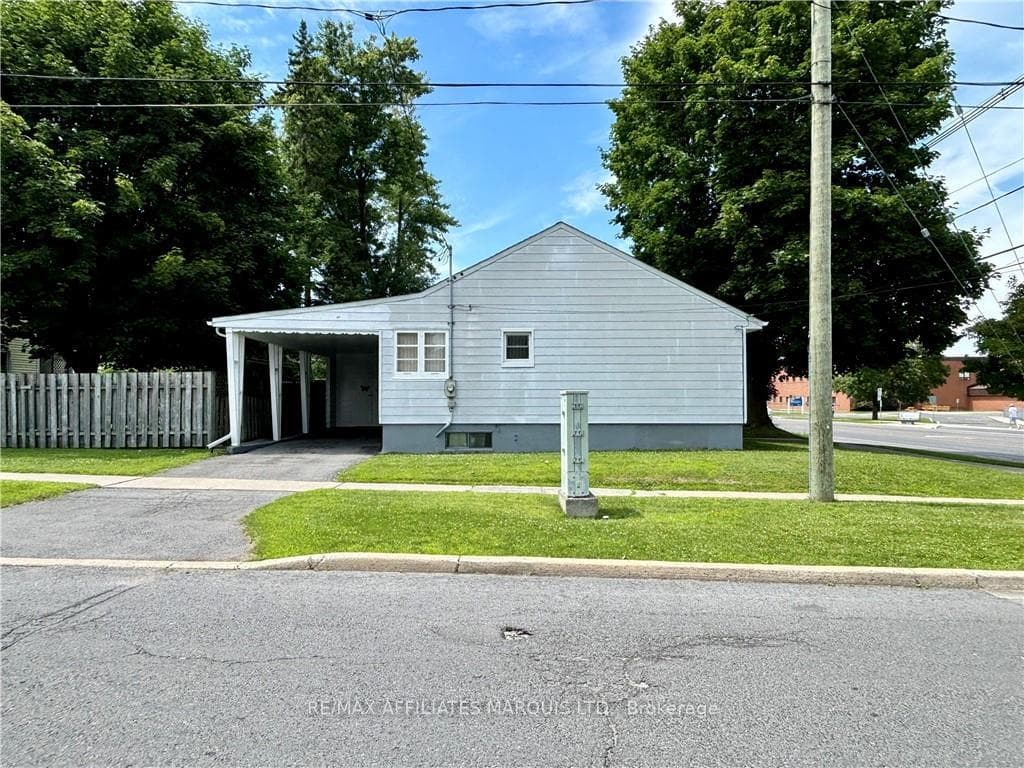 837 SECOND Street photo 4