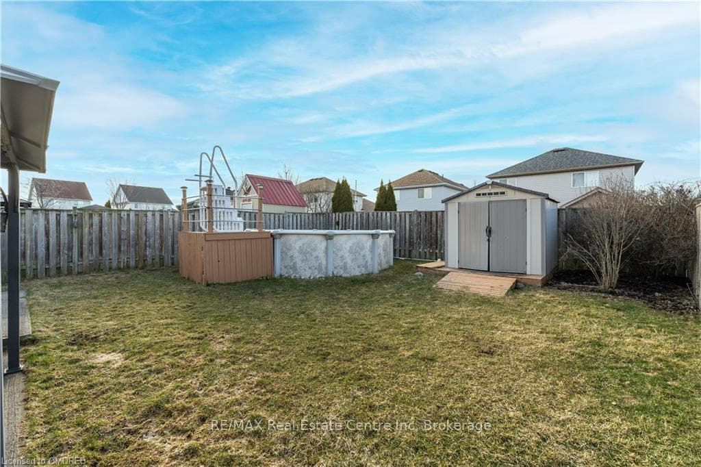 59 BEARDMORE Crescent photo 38