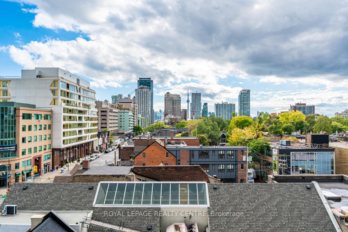 170 Avenue Road Unit 611 photo 27