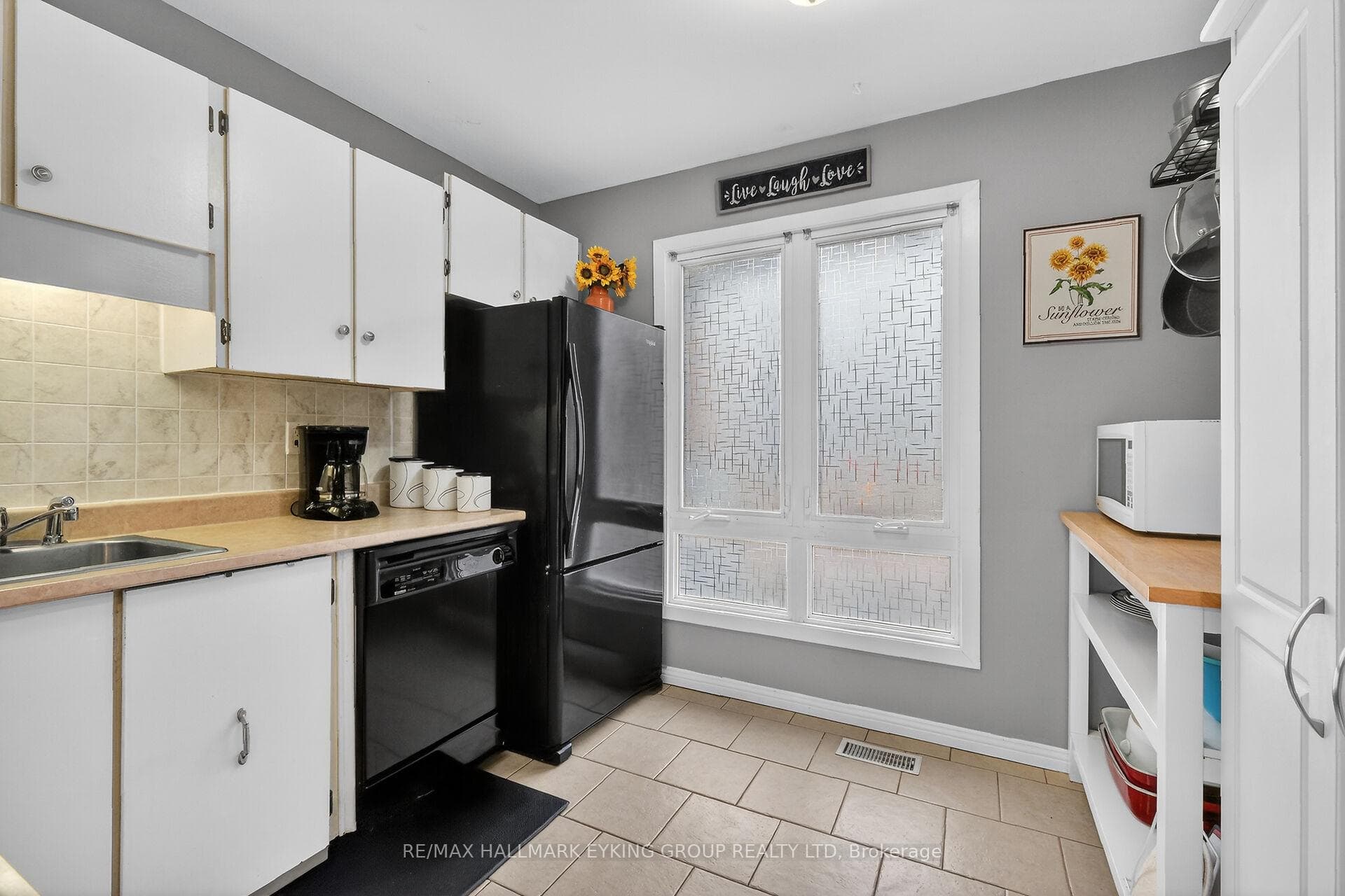 6265 Castille Court Unit 10 photo 17