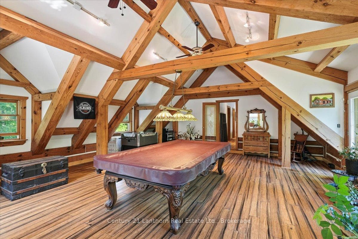 Games Room/Bedroom