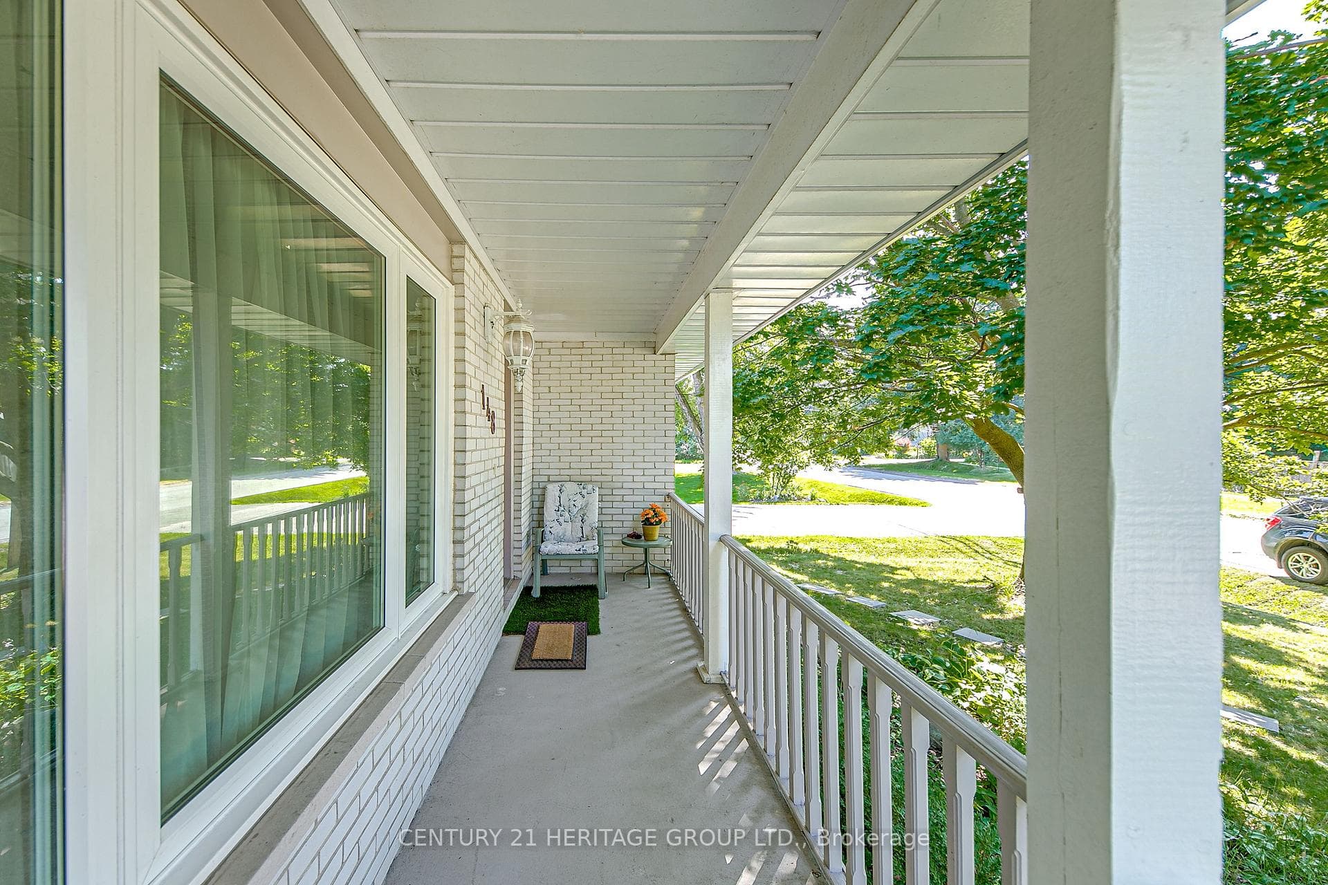 148 Riverglen Drive photo 7