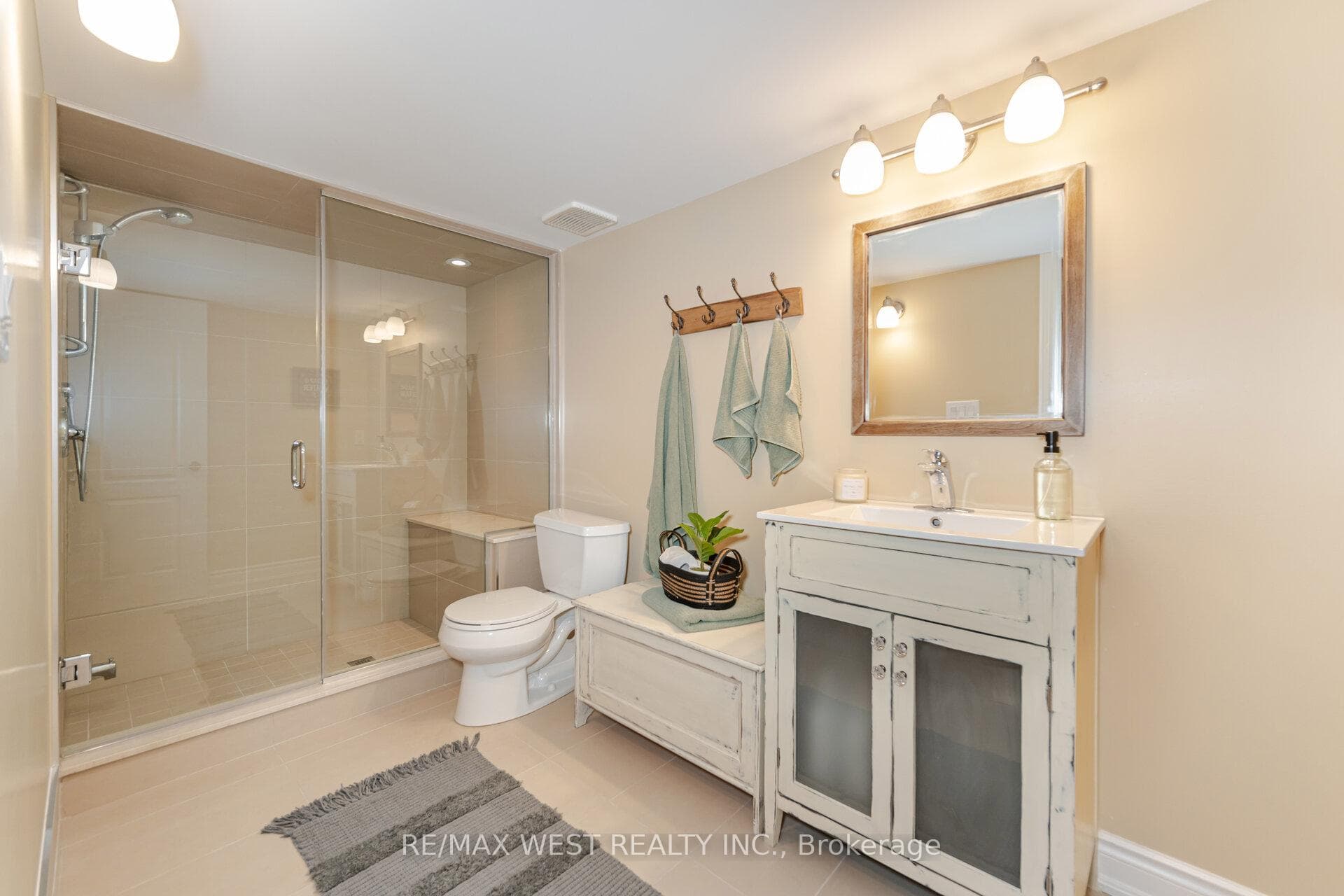 29 Tanzini Drive photo 38