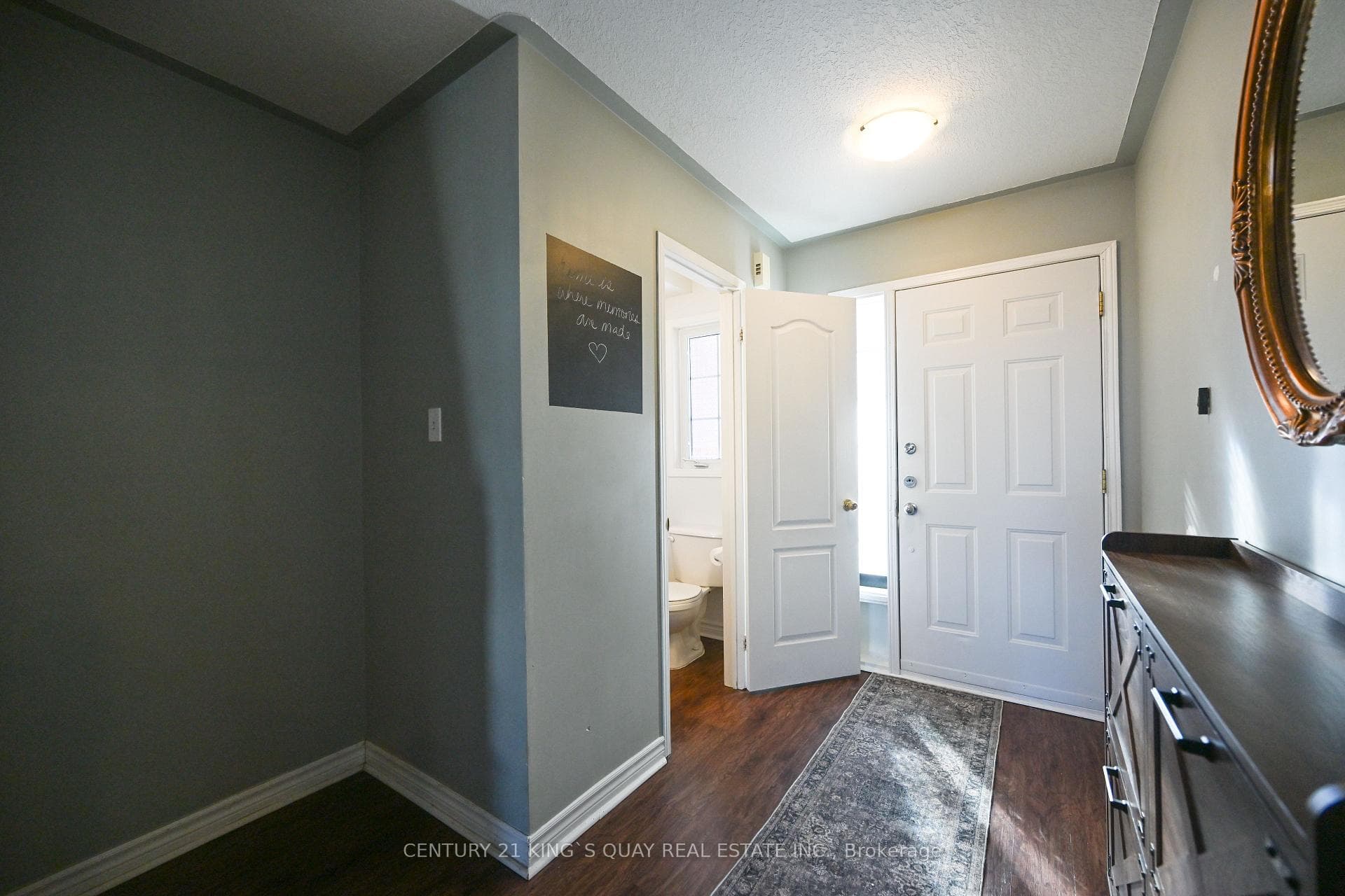50 Crittenden Drive photo 2