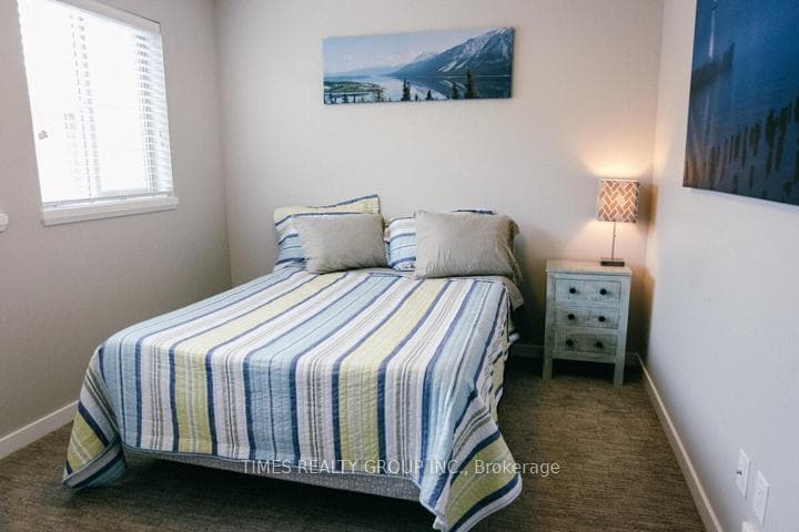 1850 Hugh Allan Drive Unit 101 photo 9