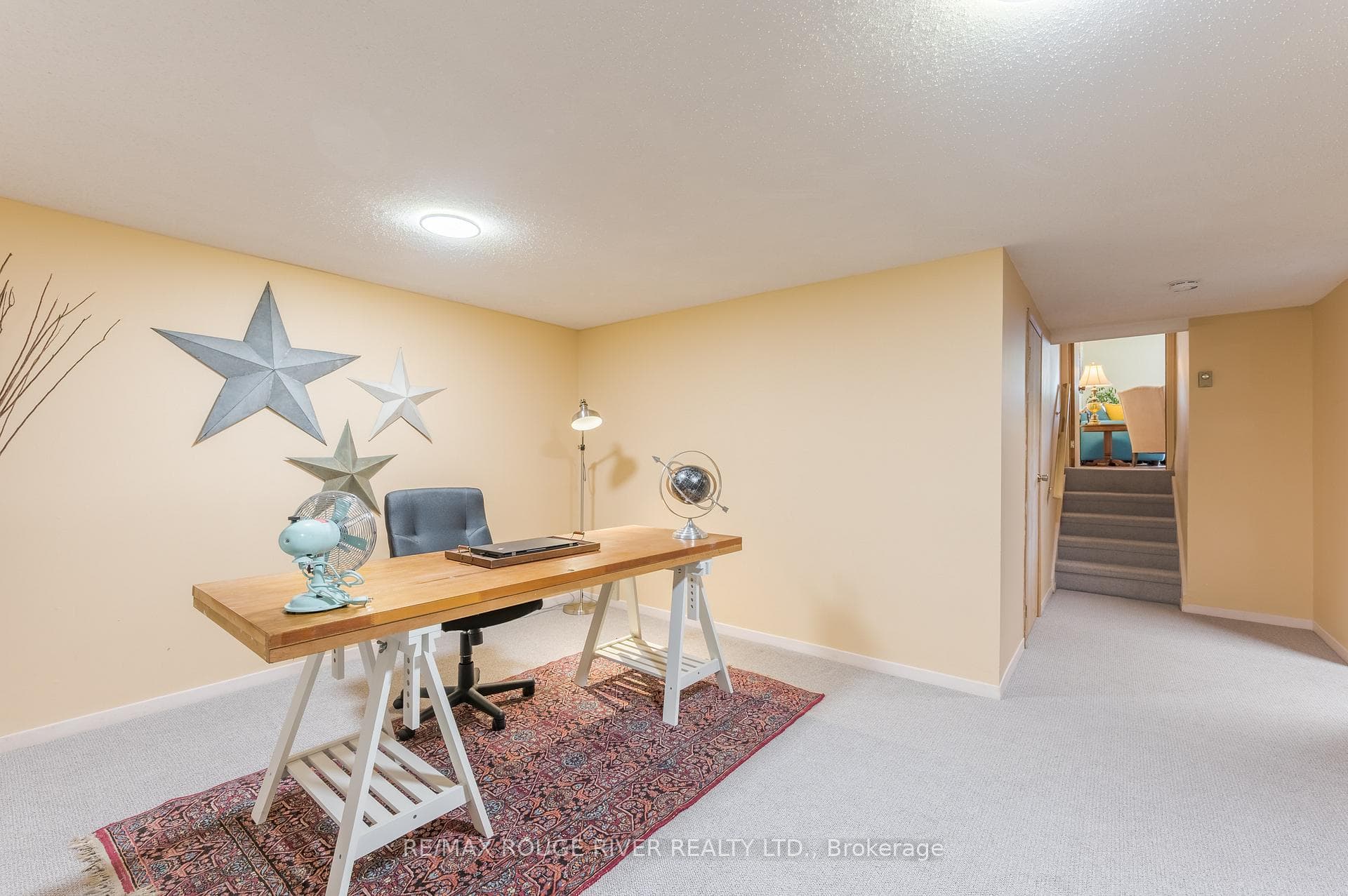 875 Westwood Crescent photo 30
