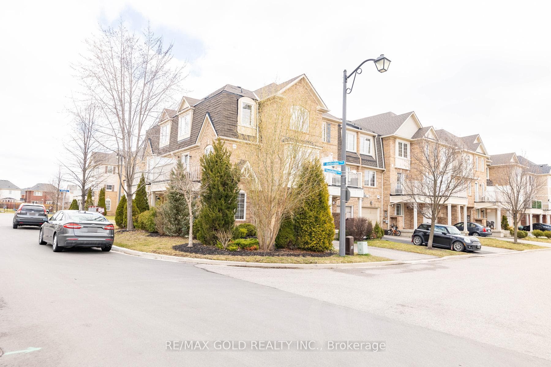909 Hasselfeldt Heights photo 40