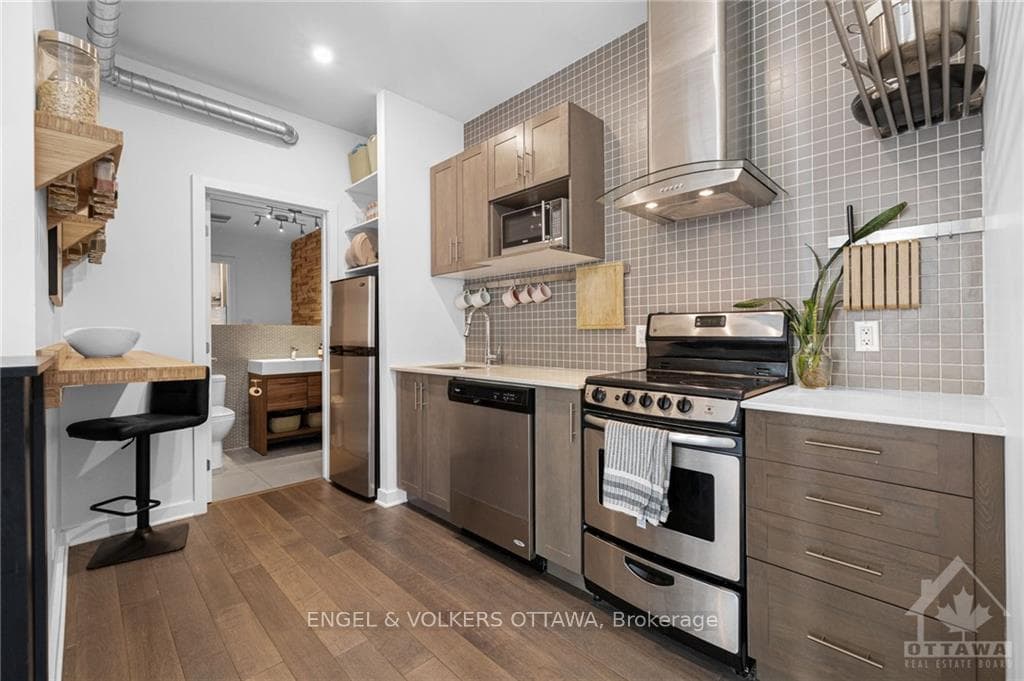1308 THAMES Street Unit 203 photo 9