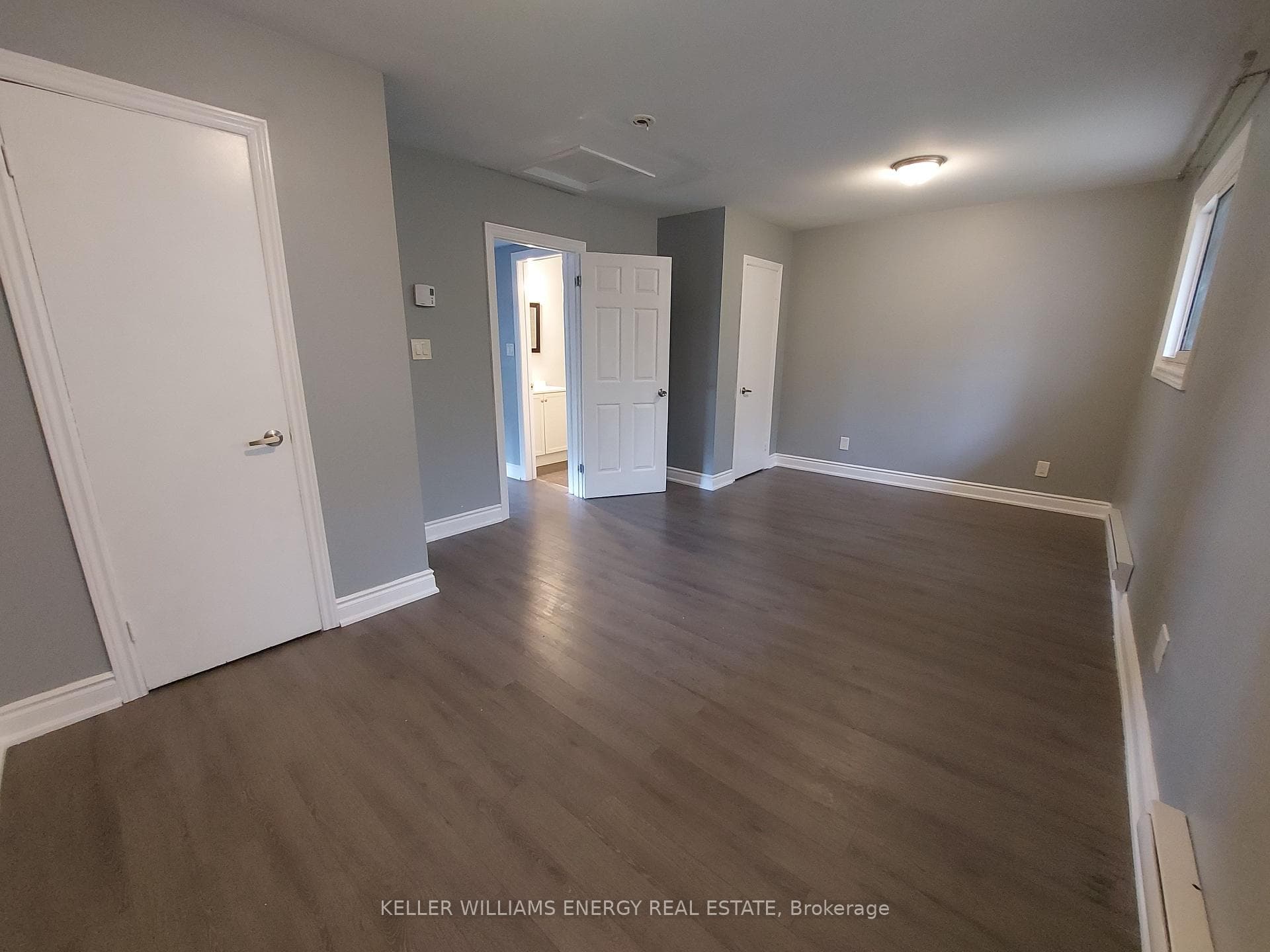 432 Bloor Street Unit Main photo 6