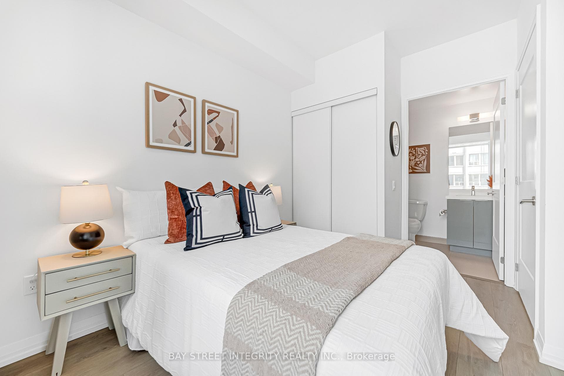 50 Dunfield Avenue Unit 1014 photo 30