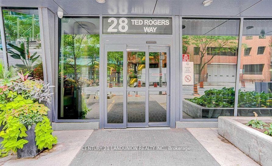28 Ted Rogers Way Unit 2902 photo 2