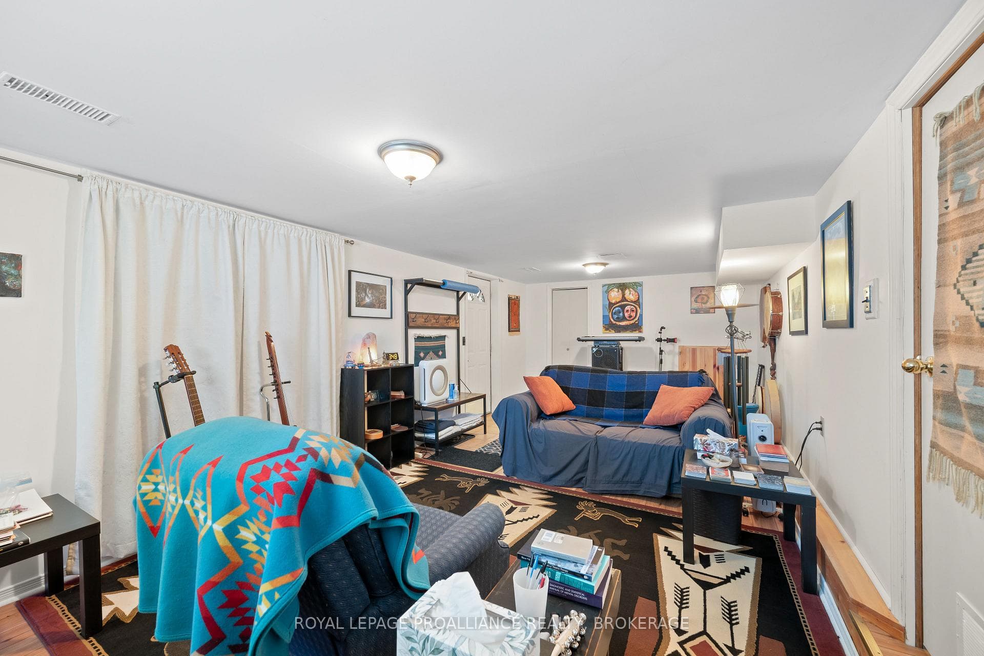12 Westmoreland Road photo 35