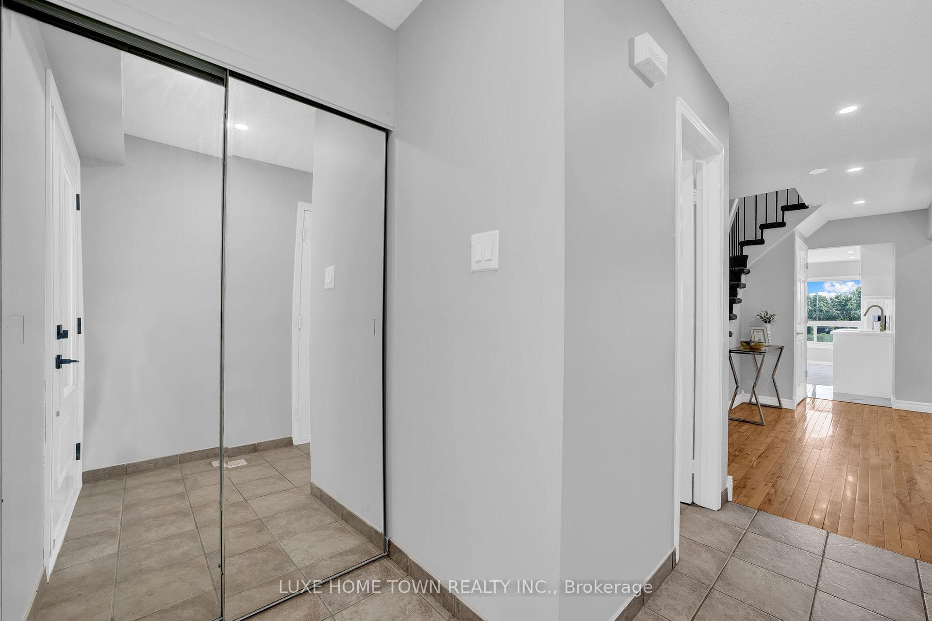 1176 Kelsey Court Unit 21 photo 4