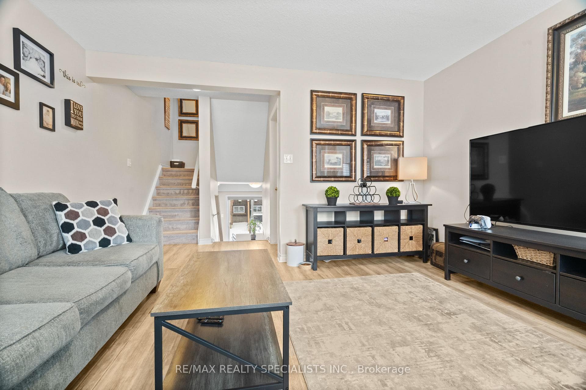 12 Poplar Drive Unit 42 photo 5