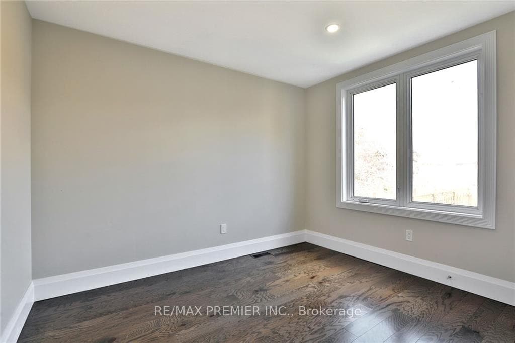 20 Beaucourt Road photo 33
