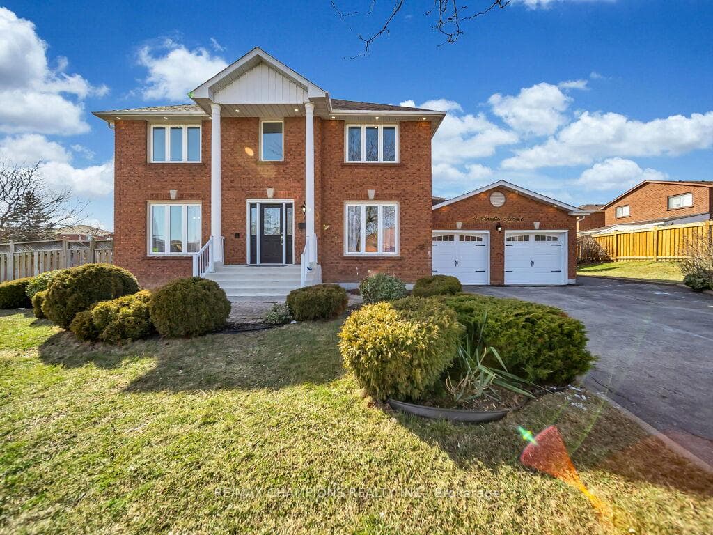 4 Claudia Avenue photo 2