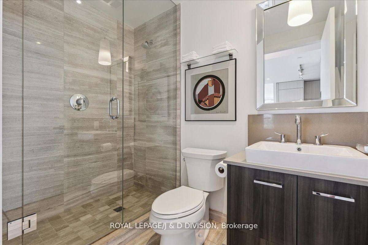170 Avenue Road Unit 1009 photo 28