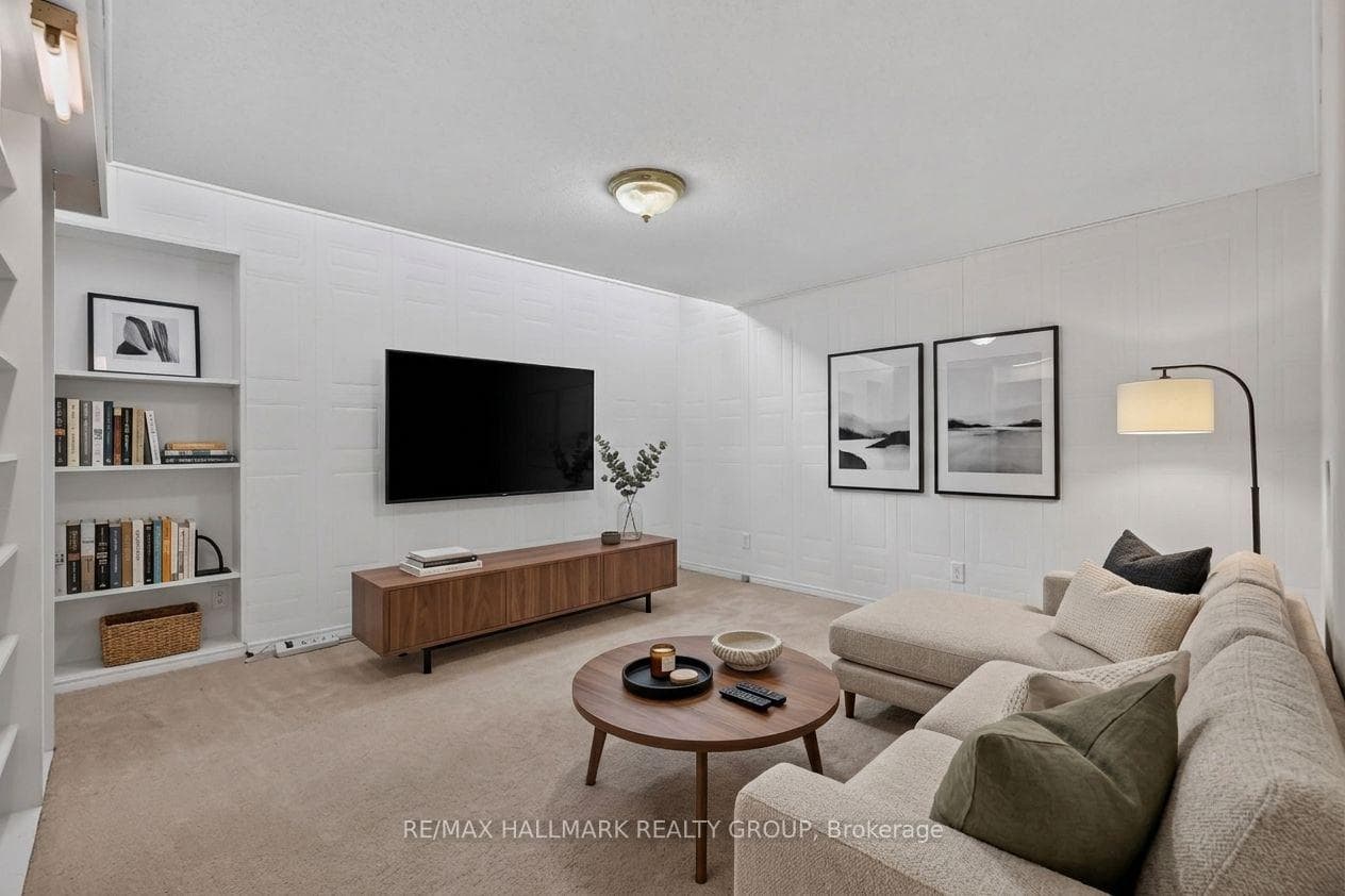 290 CATHCART Street Unit 22 photo 33