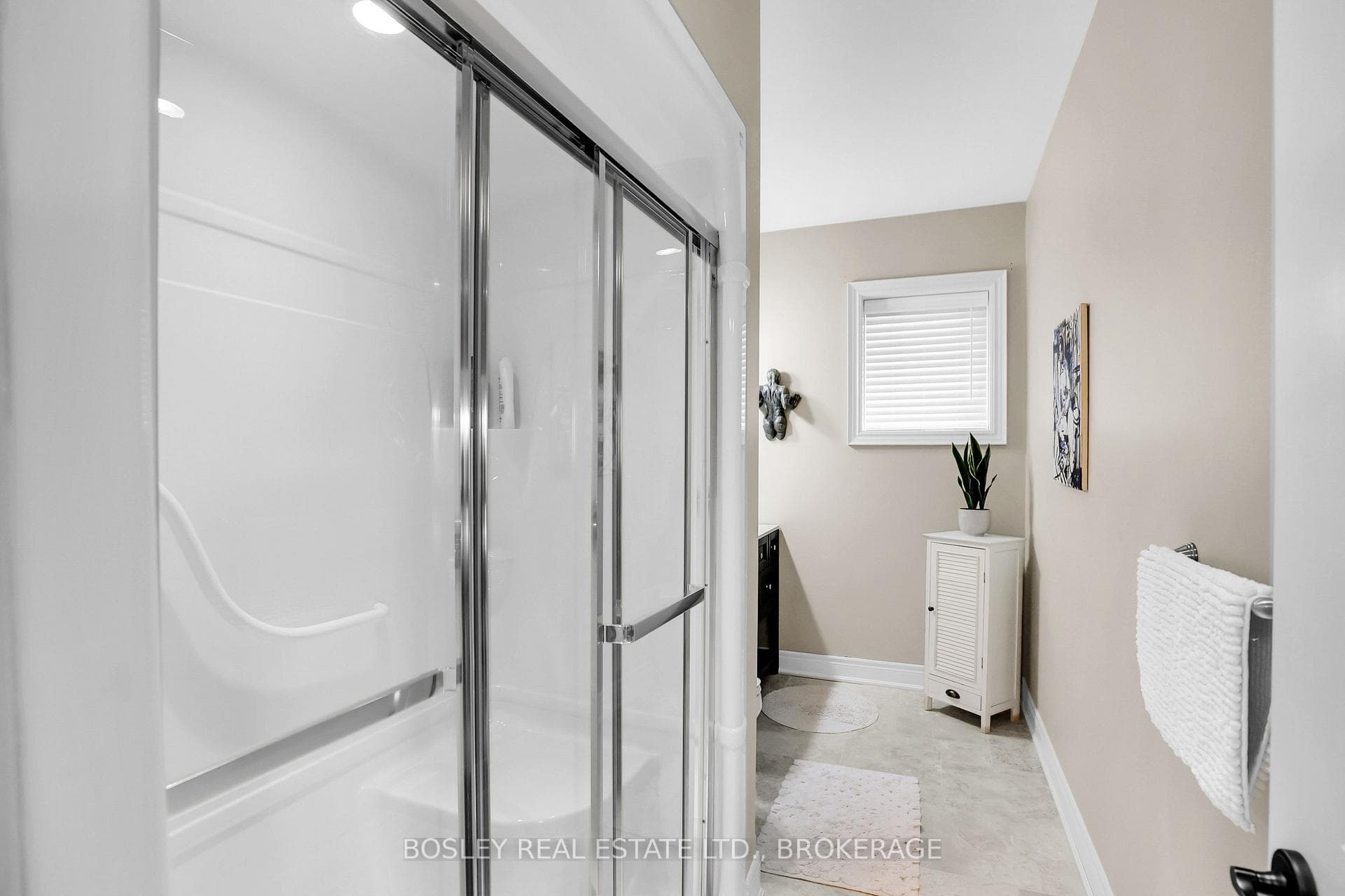 Lower Level 3 pc Bathroom