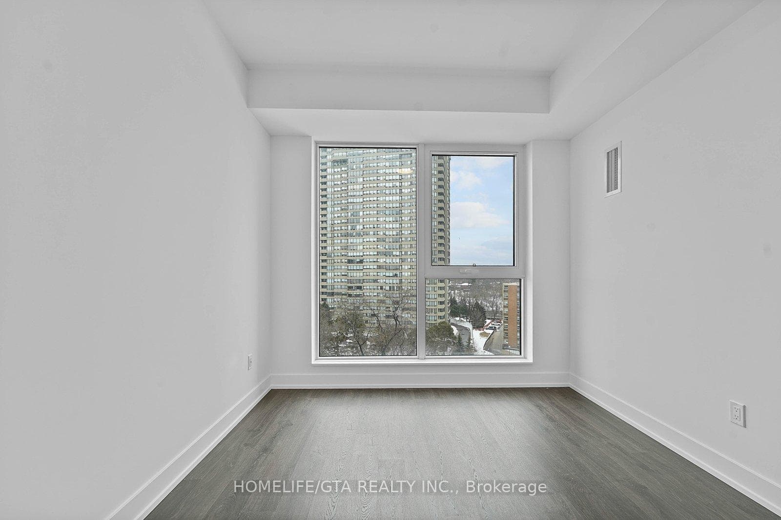 25 Cordova Avenue Unit 702 photo 17