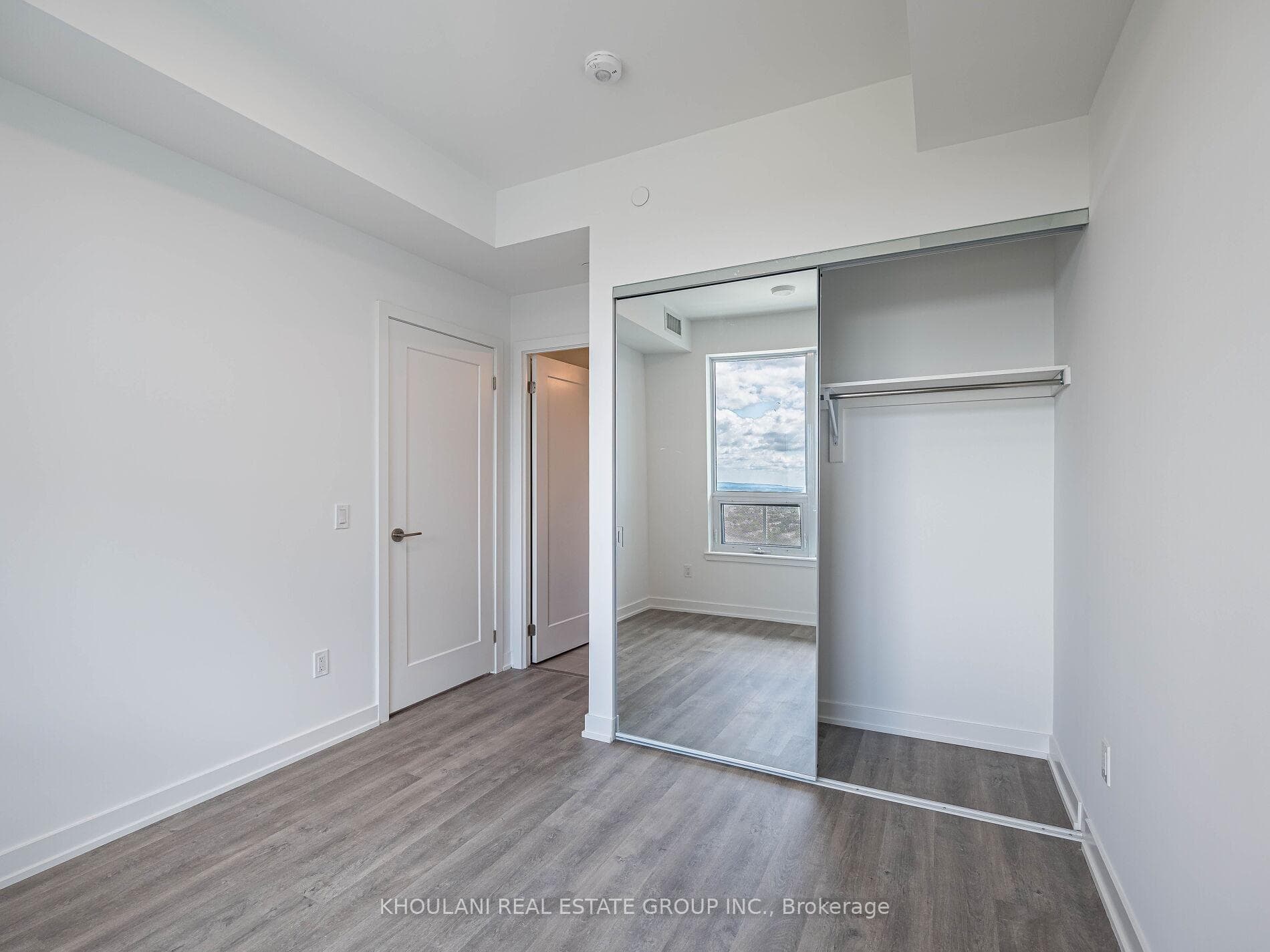 5105 Hurontario Street Unit 3006 photo 21