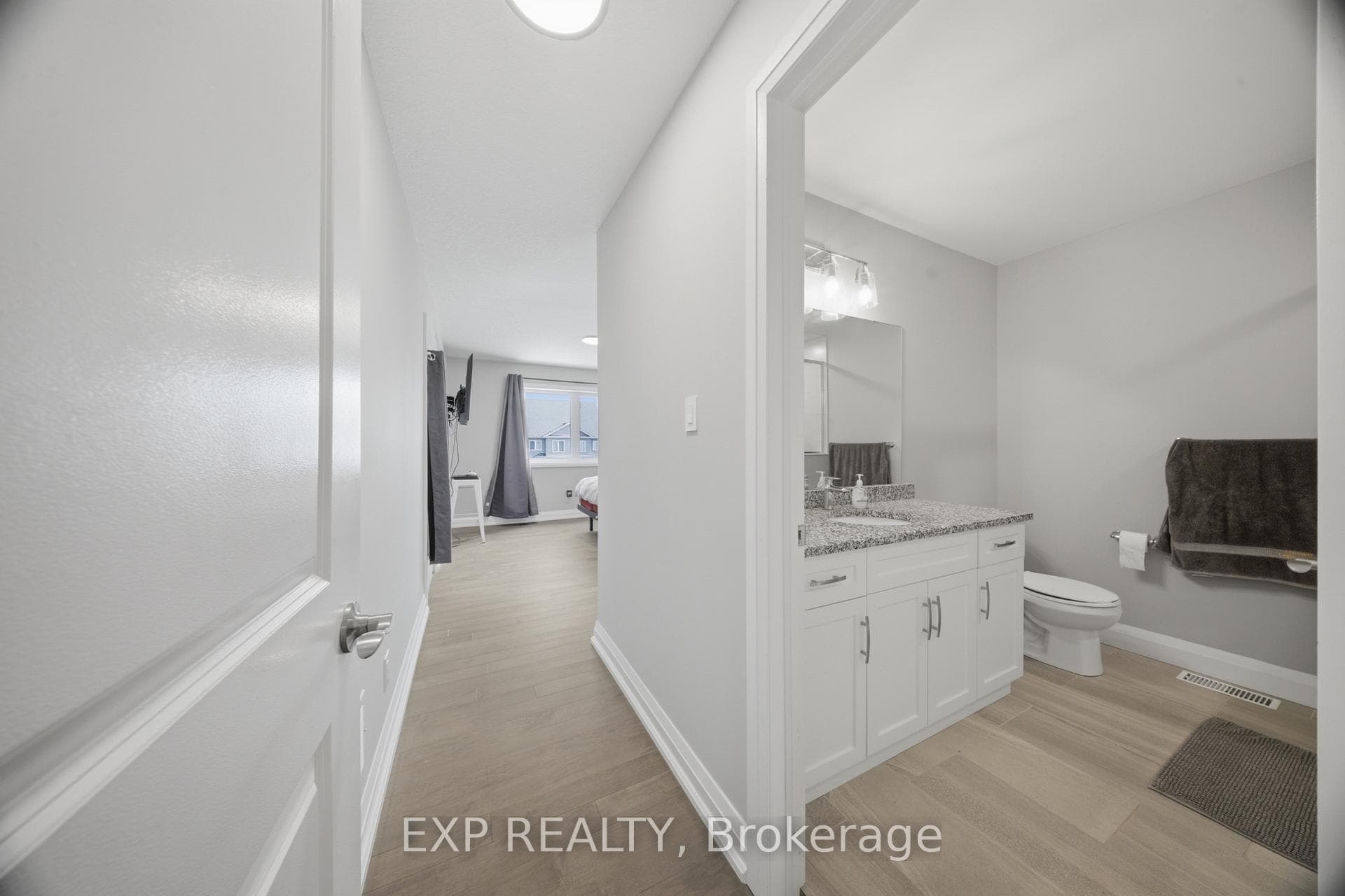 107 Stephenson Way photo 28