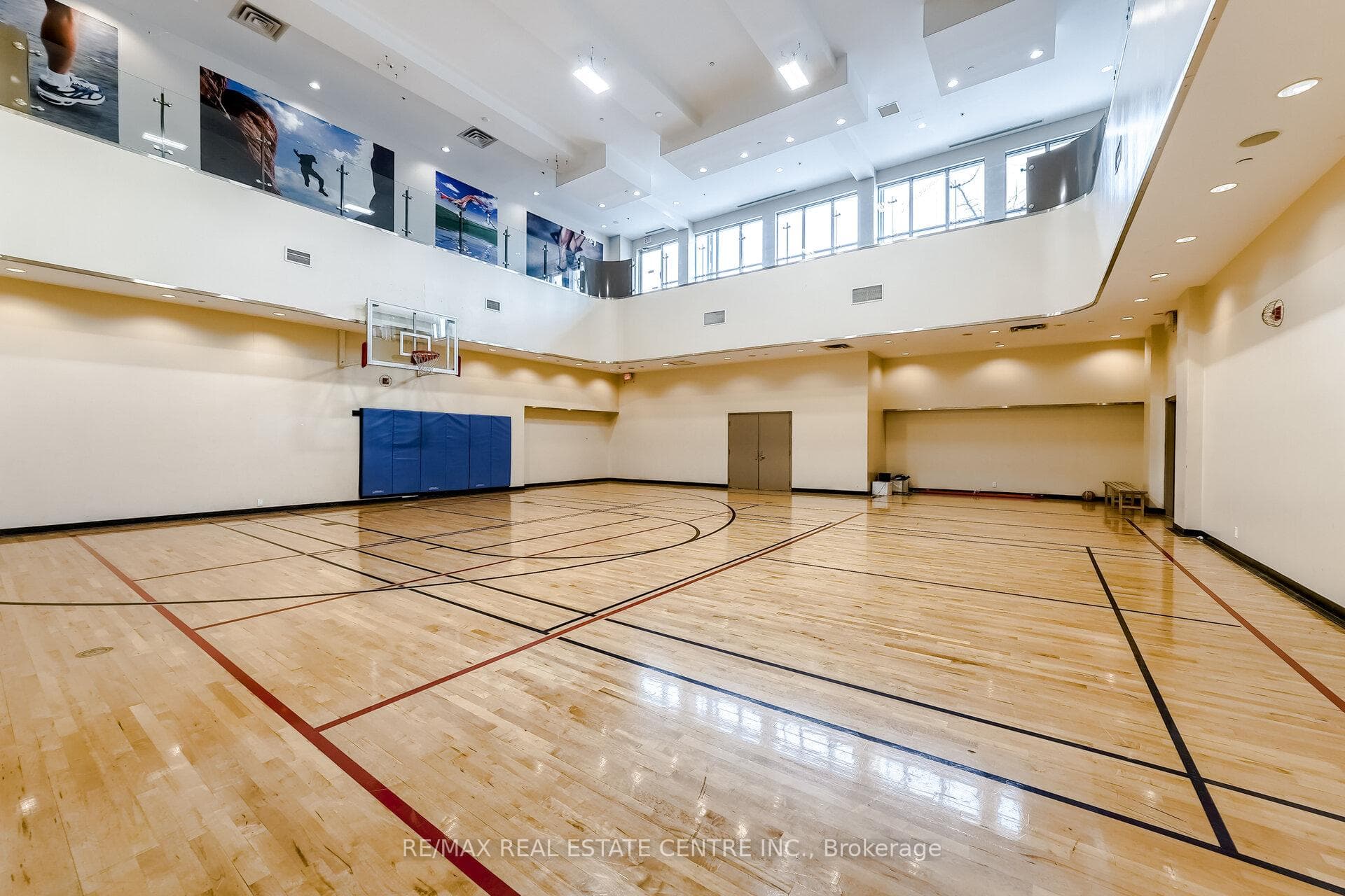 50 Absolute Avenue Unit 4006 photo 48