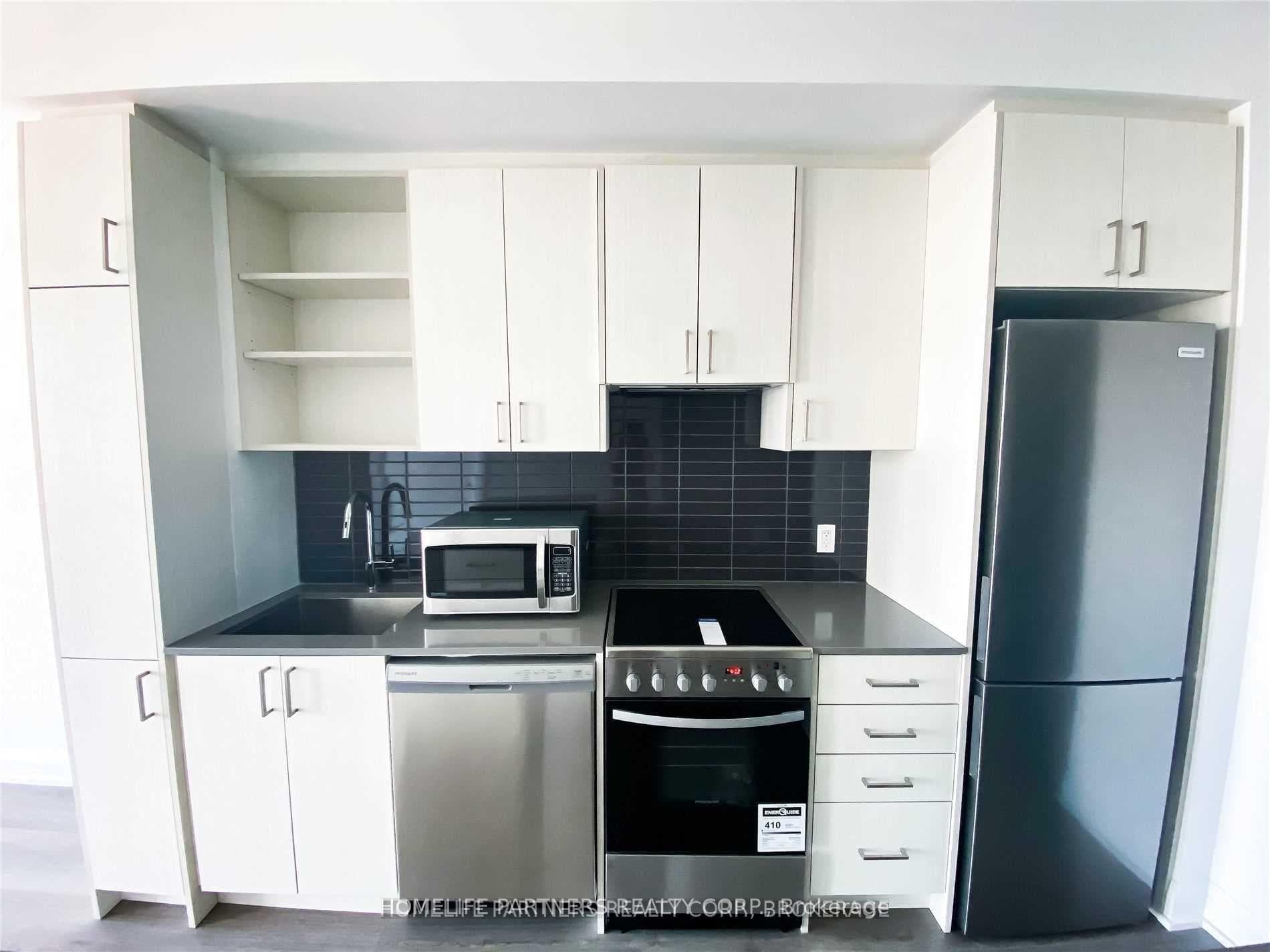 50 George Butchart Drive Unit 513 photo 14