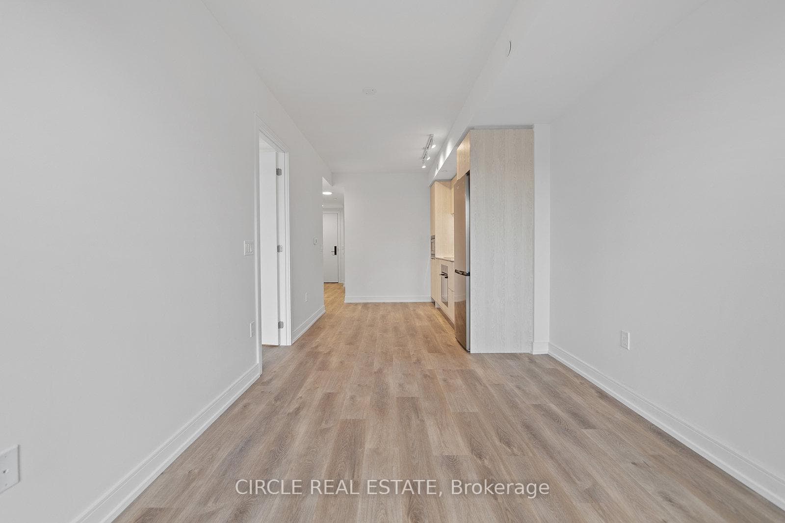 1 Jarvis Street Unit 1007 photo 17