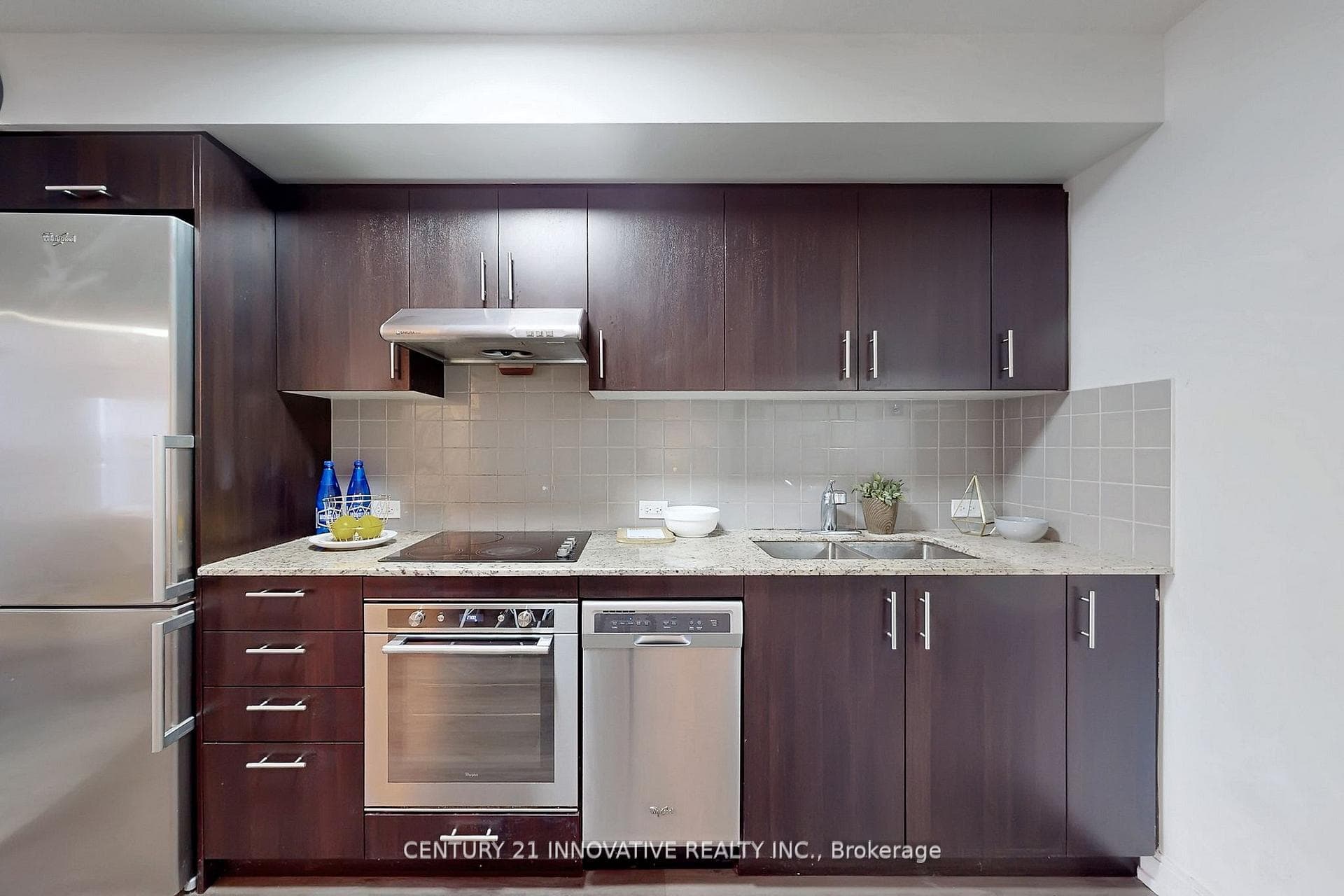 255 Village Green Square Unit 1110 photo 13