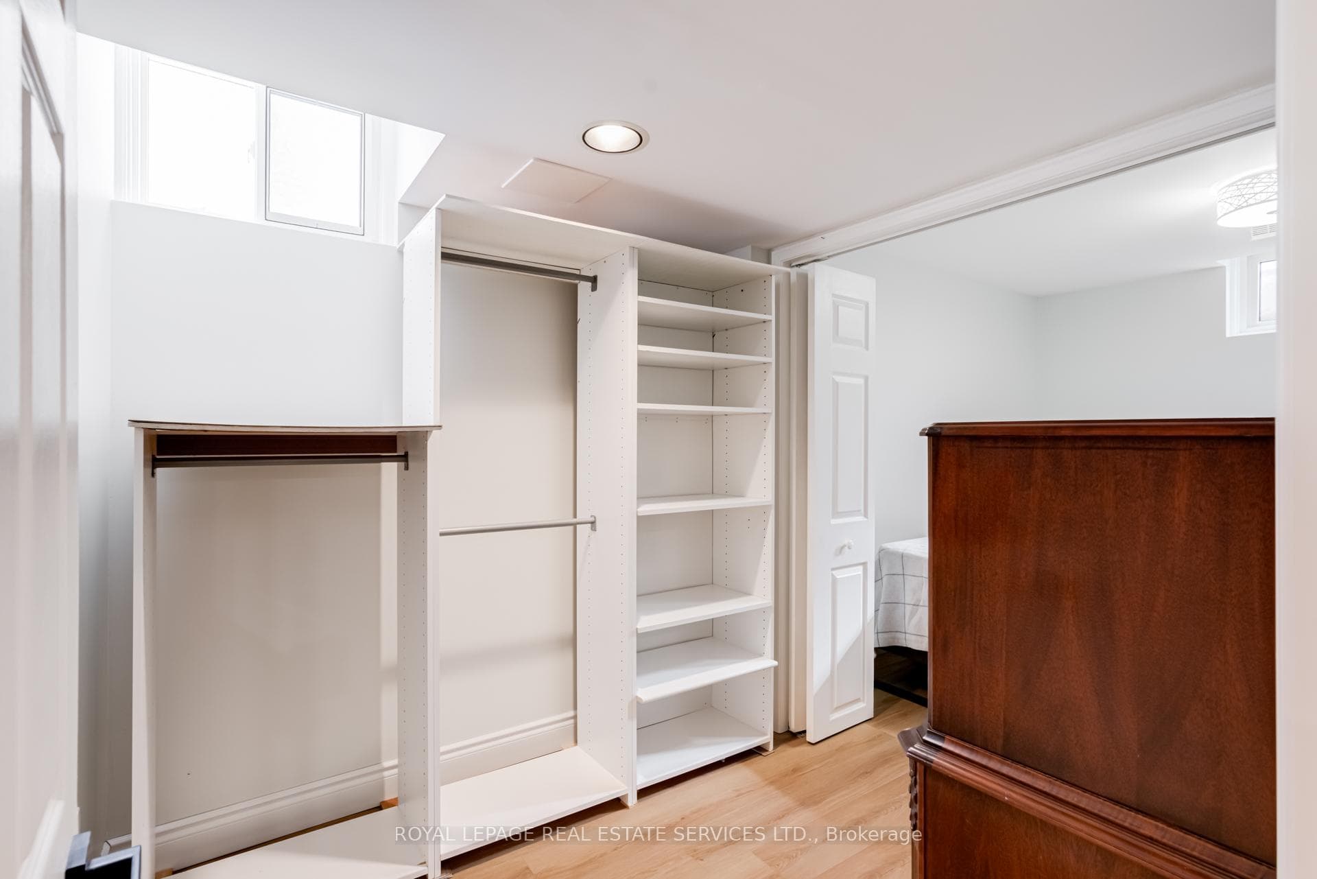 92 Gray Avenue photo 31