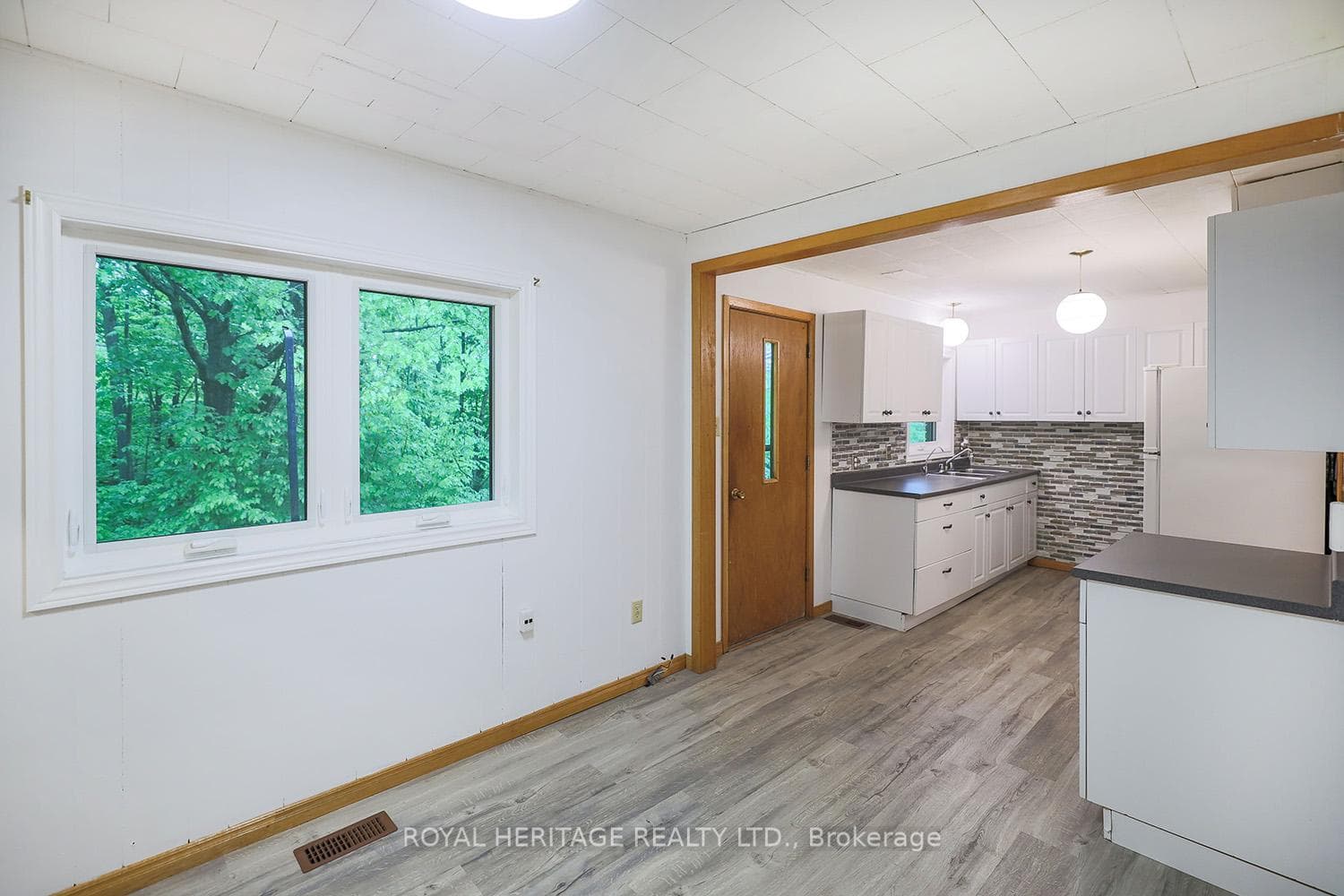 2057 Torpitt Road photo 11