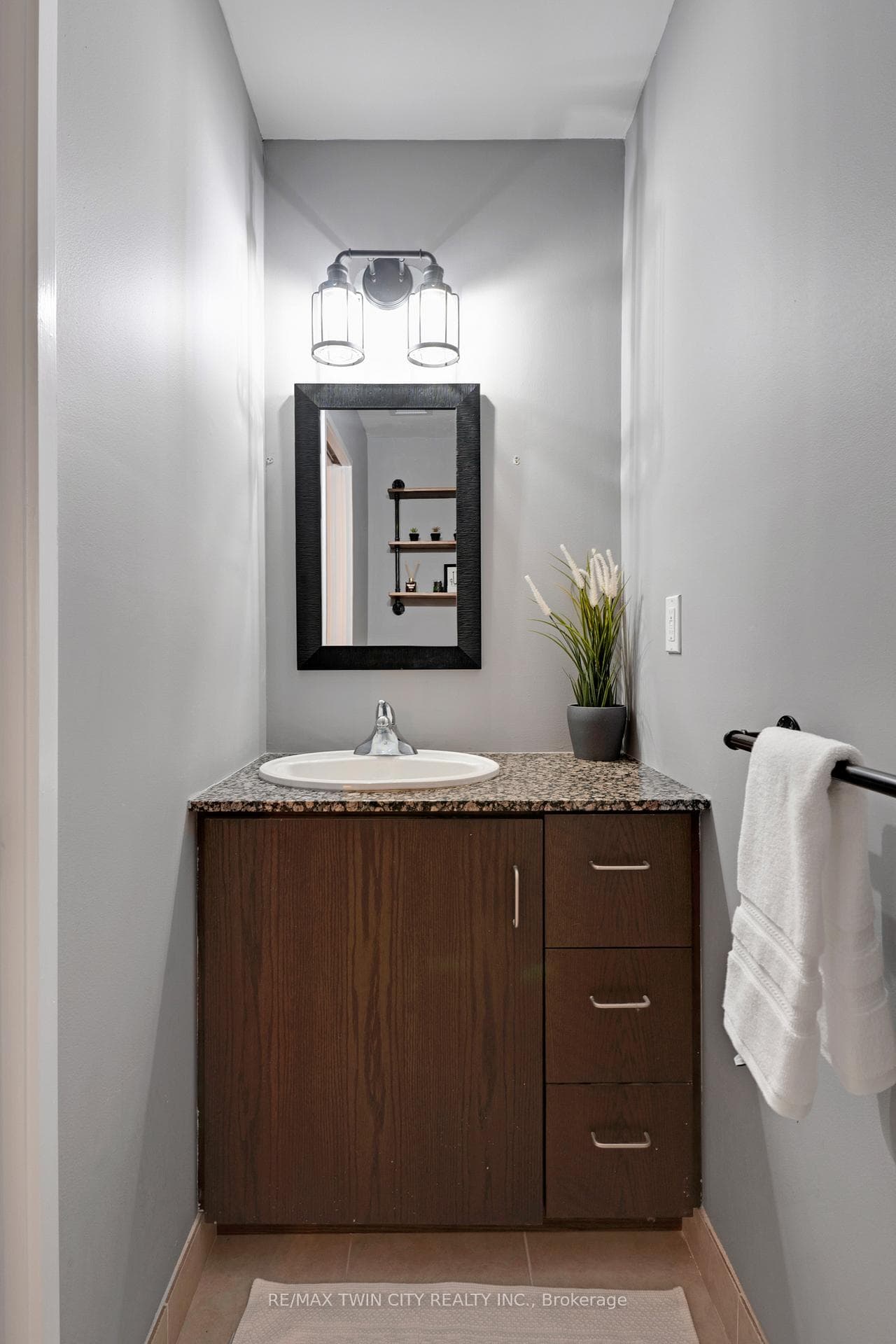 191 King Street Unit 201 photo 23
