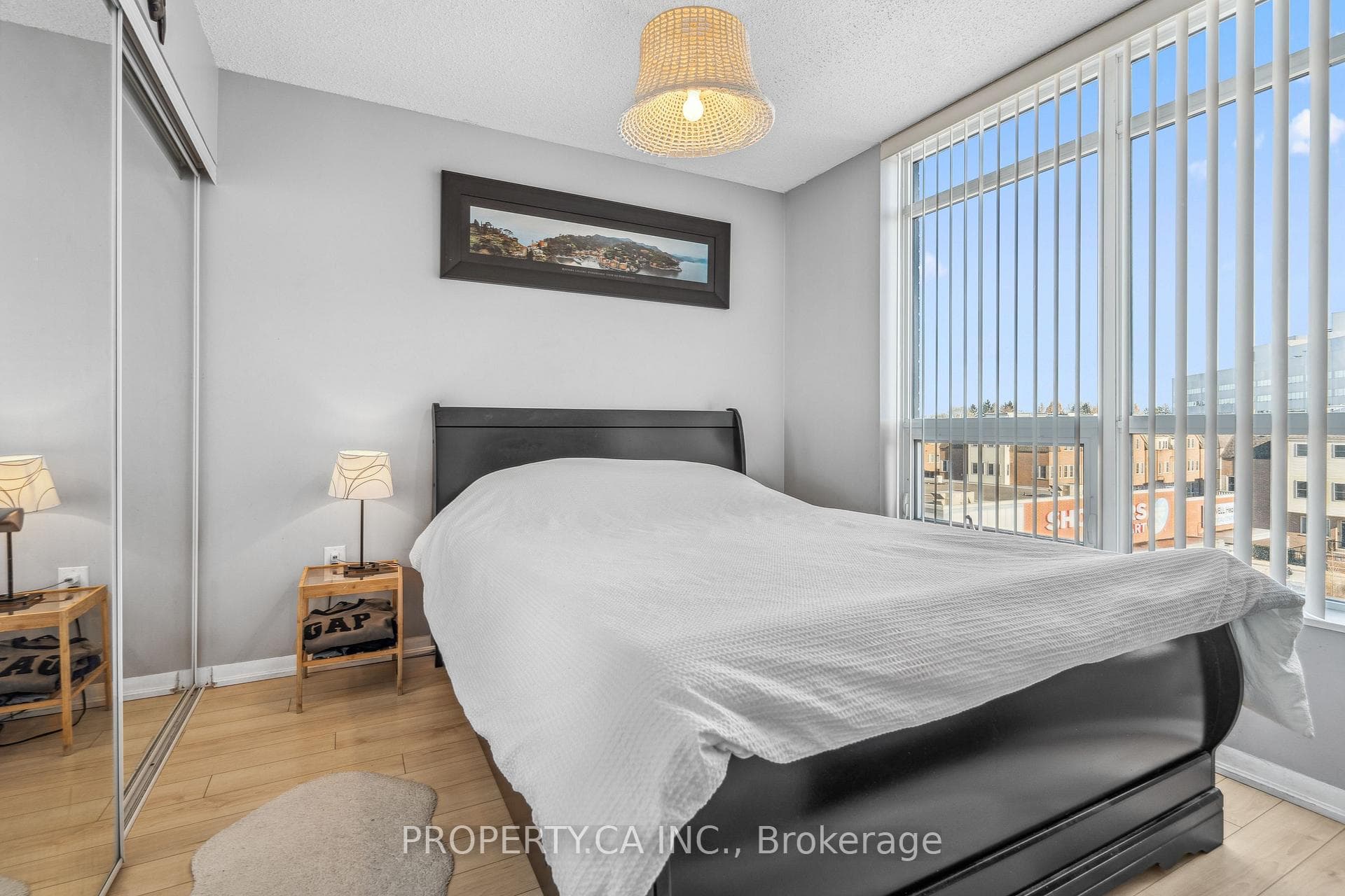 800 Lawrence Avenue Unit 306 photo 13