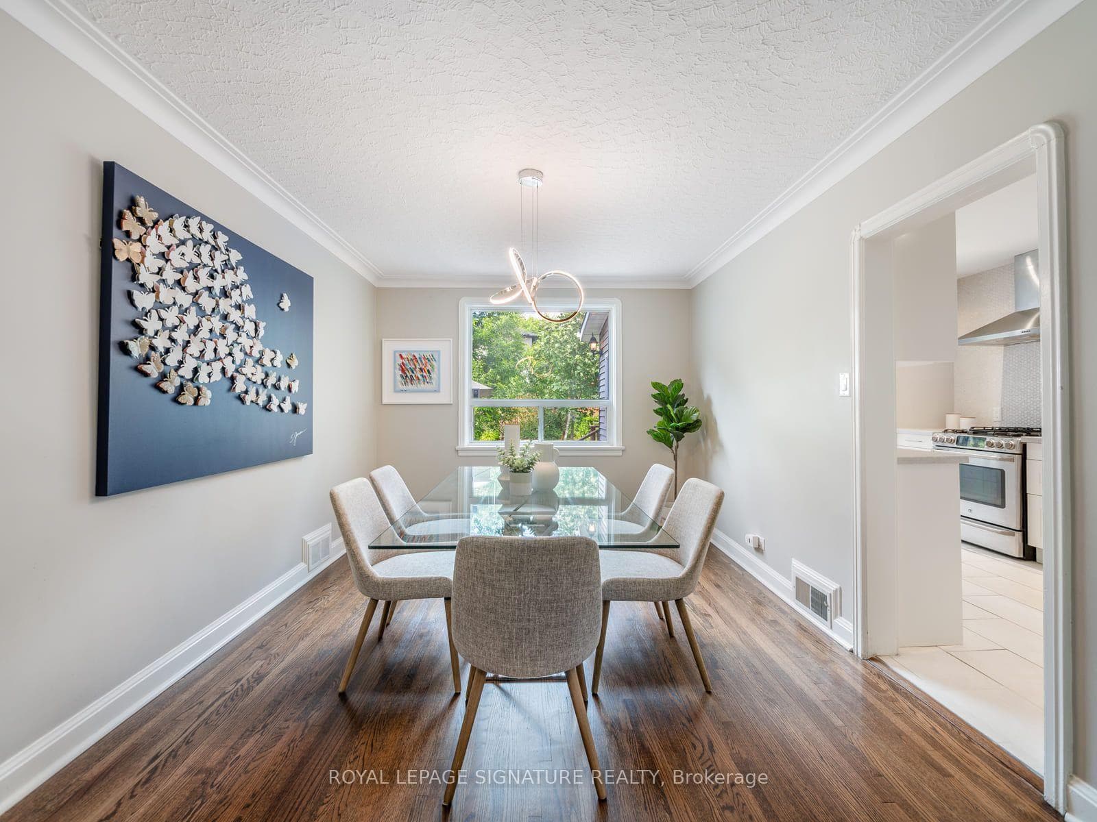 31 Brookview Drive photo 9