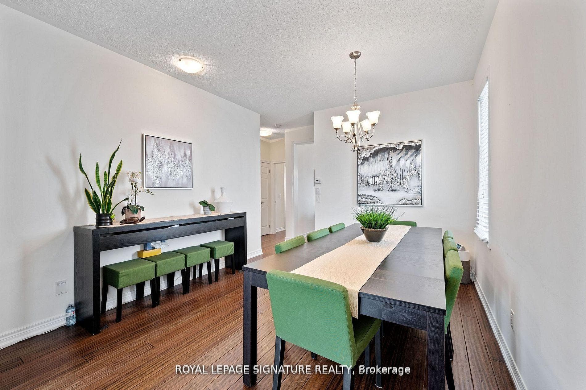 436 Galbraith Street photo 8