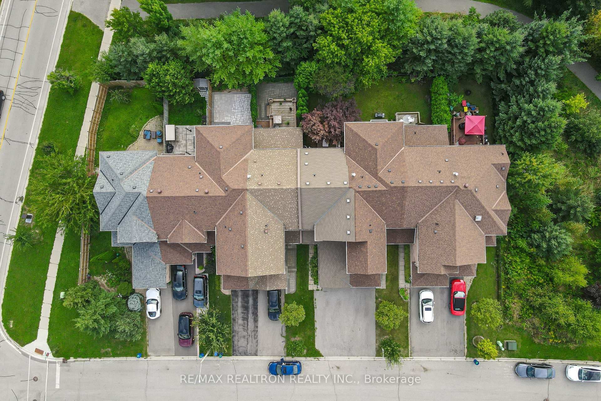 12 Debonair Street photo 31