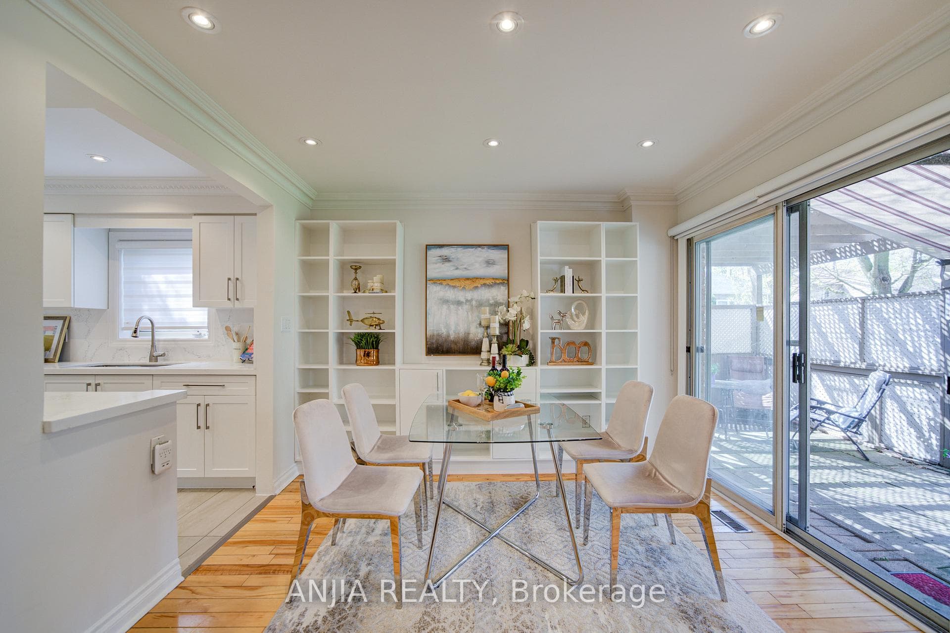 78 Baywood Court photo 19