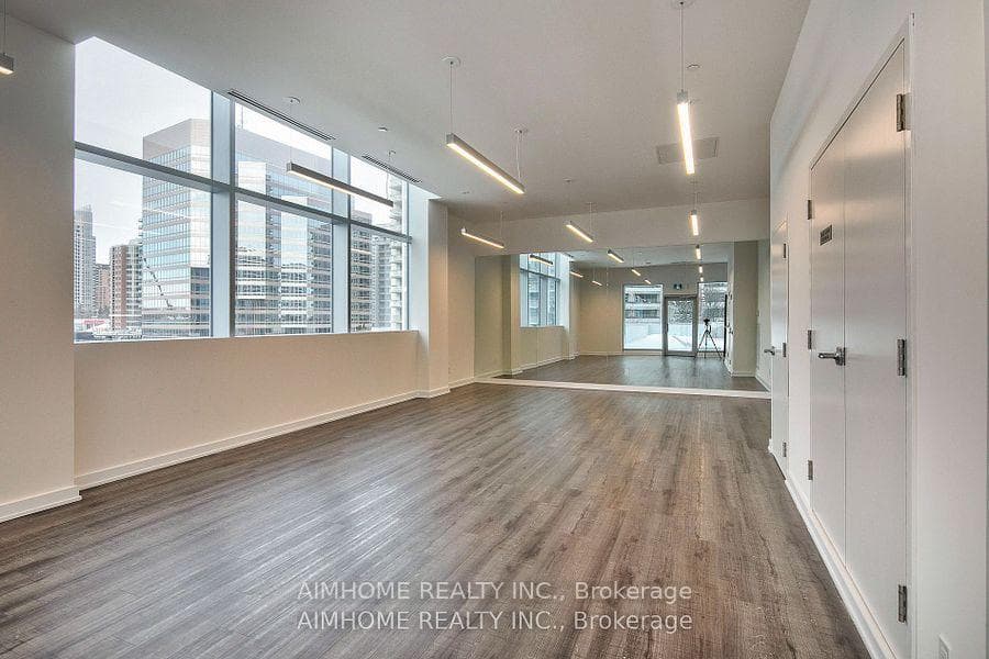 5180 Yonge Street Unit 602 photo 22